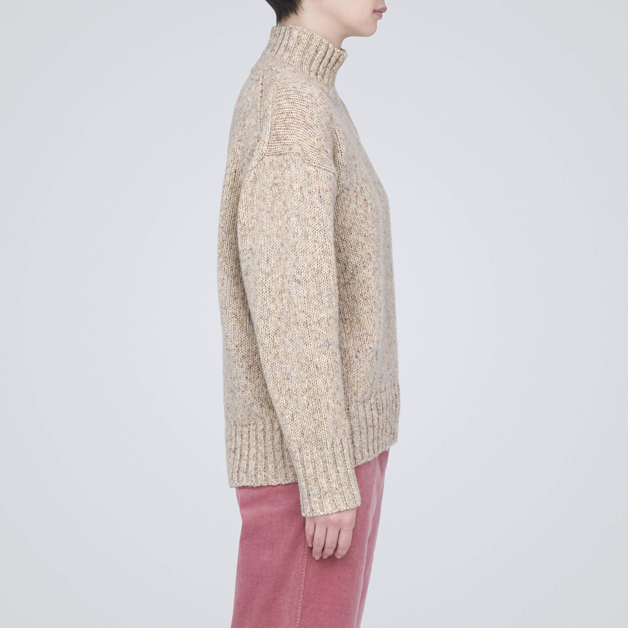 ウールヤク混ネップ糸ハイネックセーター