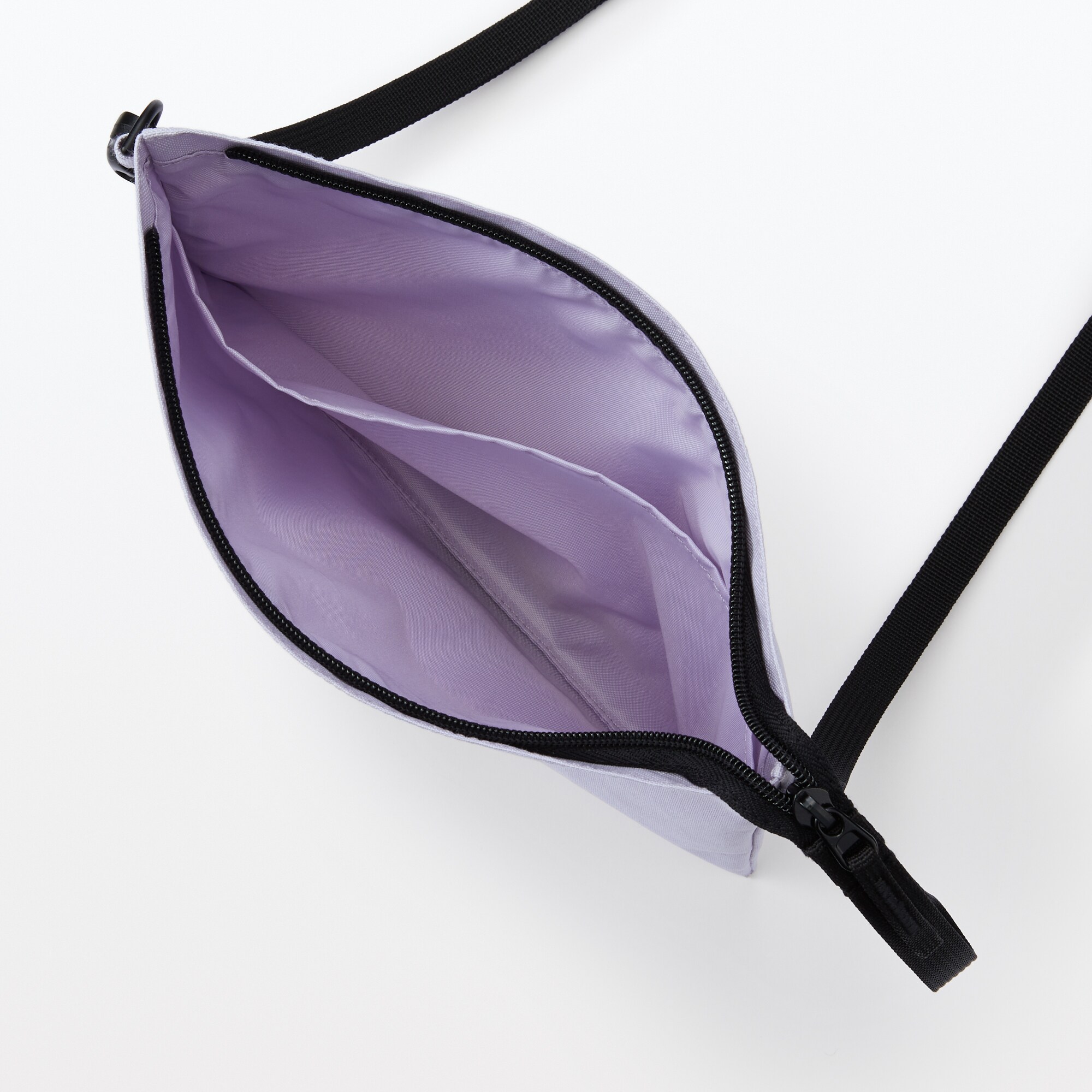 ポーチとしても使える　撥水サコッシュ