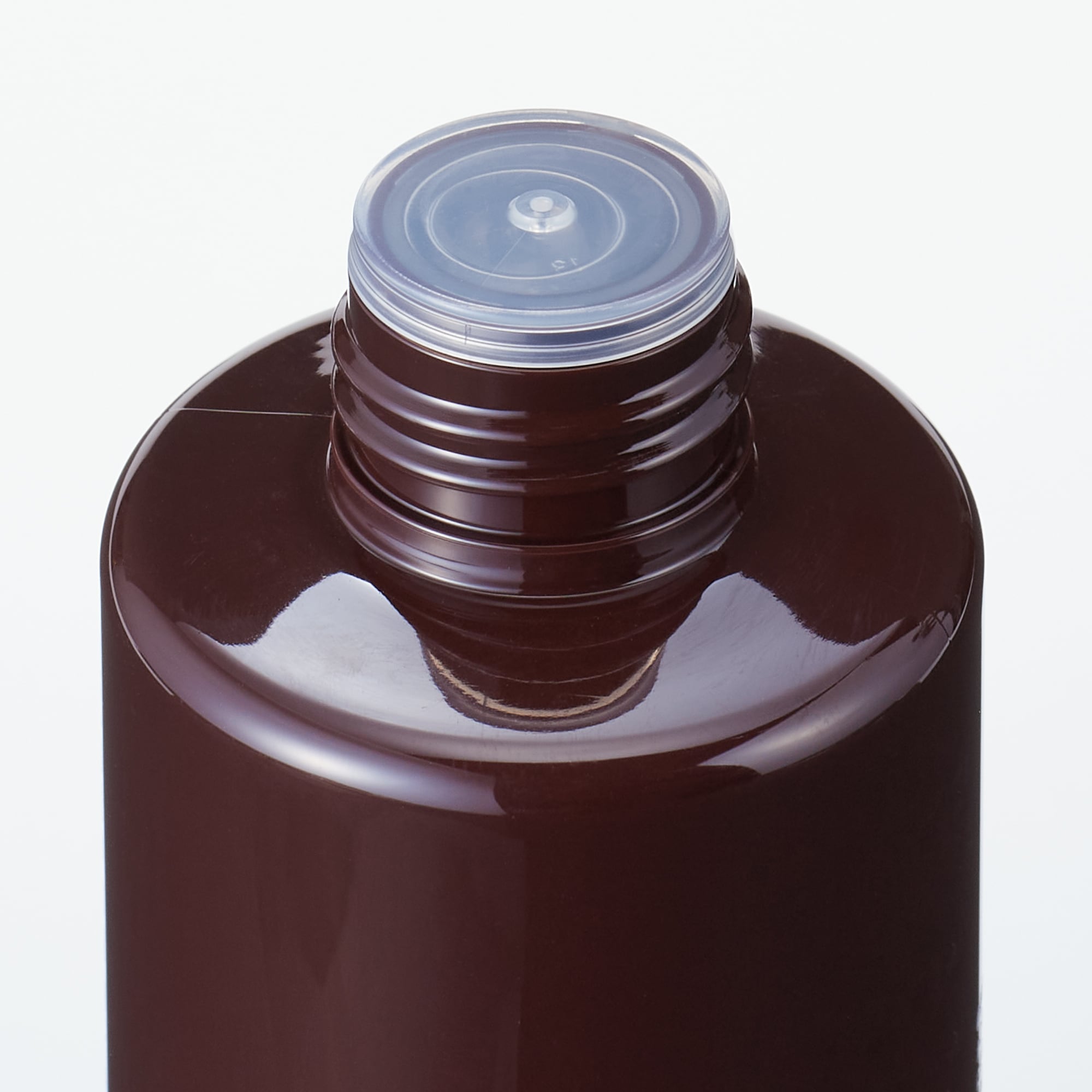 エイジングケア薬用美白化粧水　２００ｍＬ