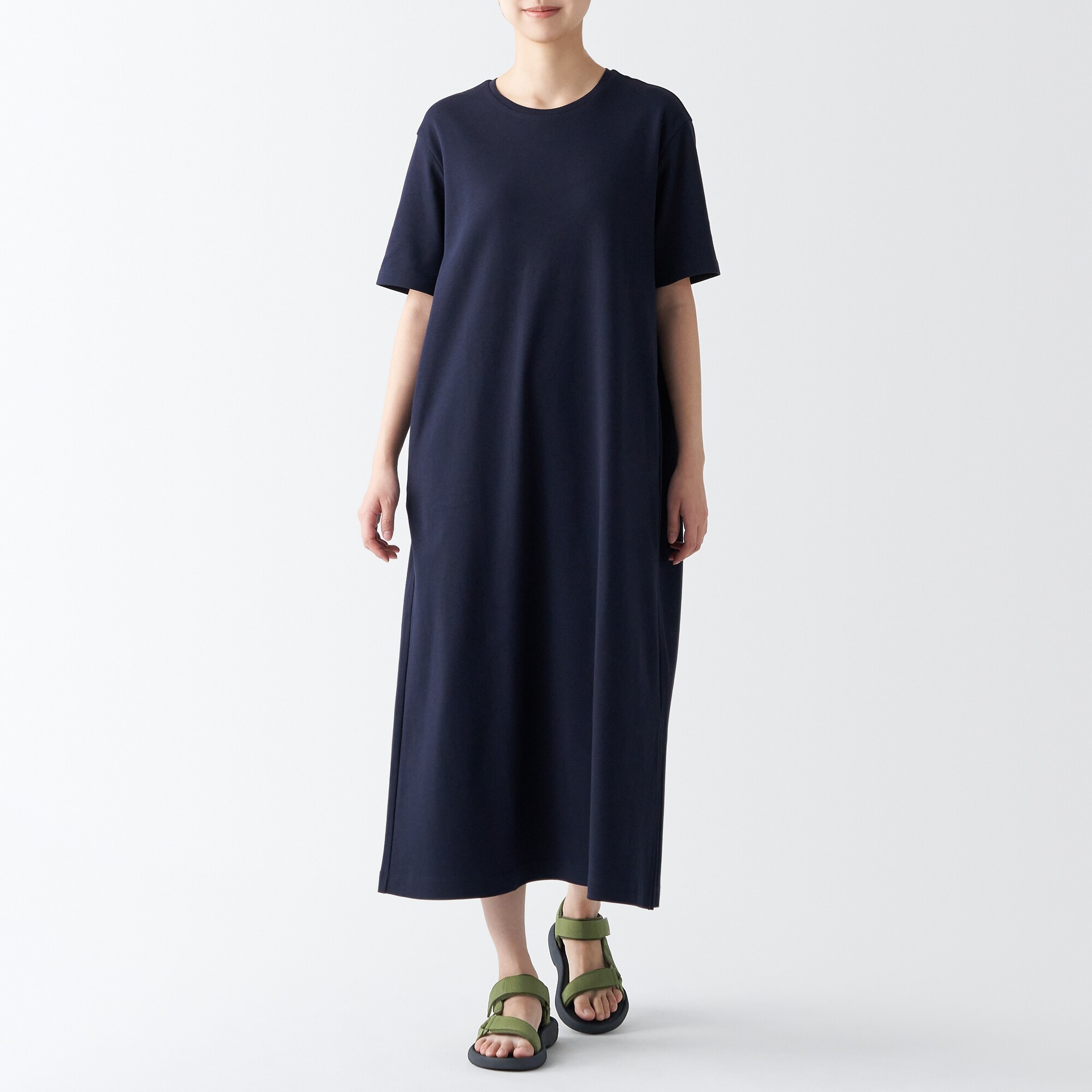 テープベルトサンダル