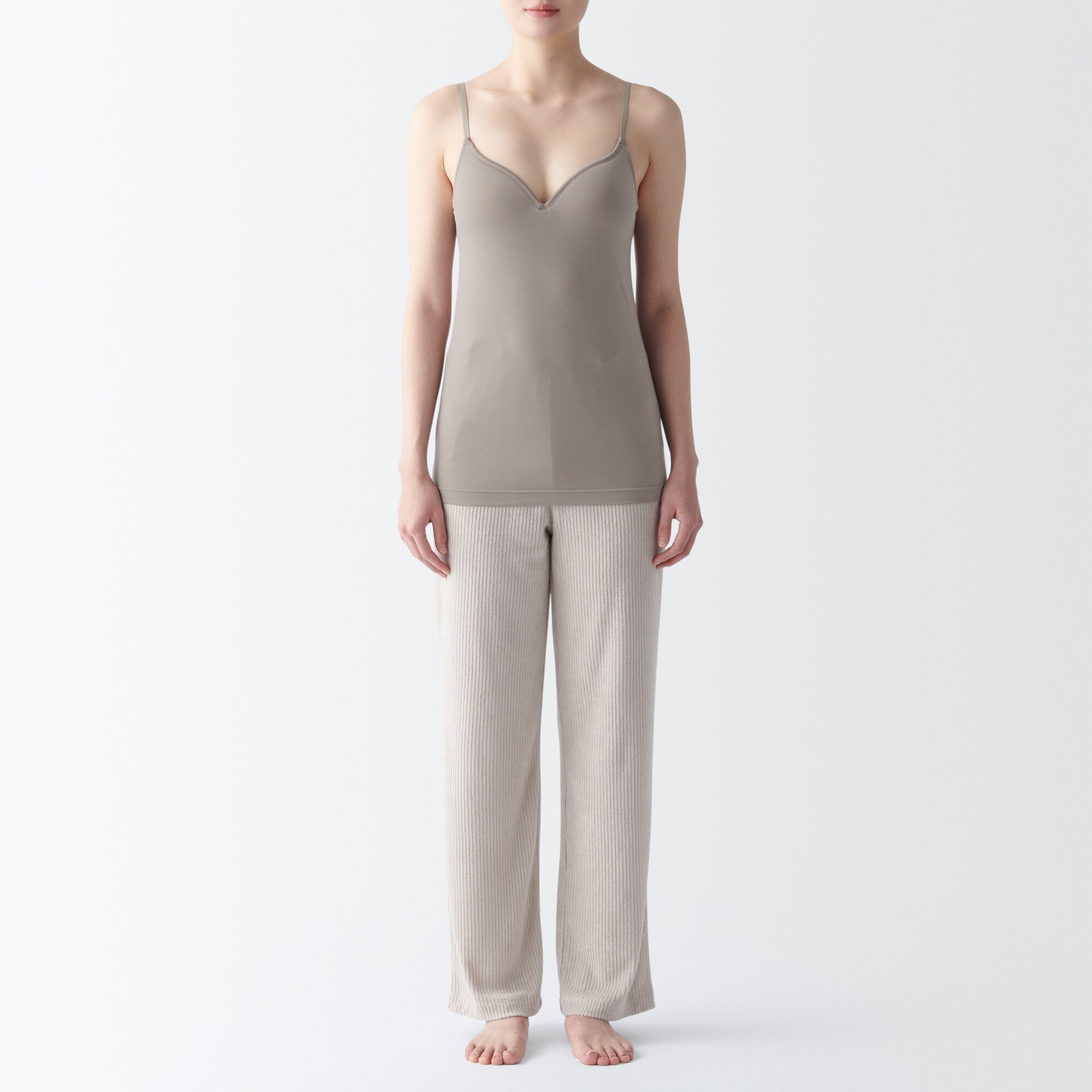 婦人　なめらかブラキャミソール