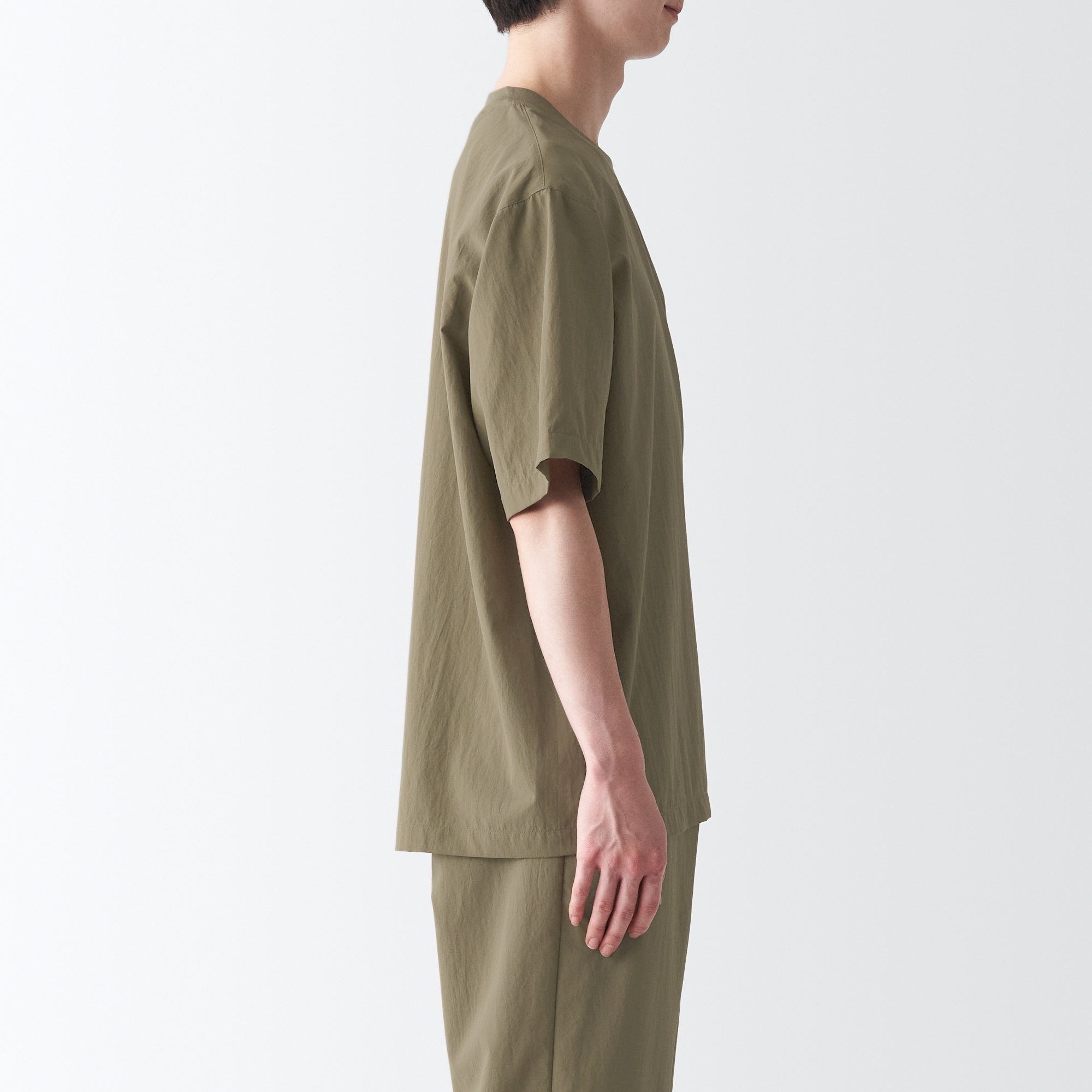 風を通すストレッチ半袖Ｔシャツ