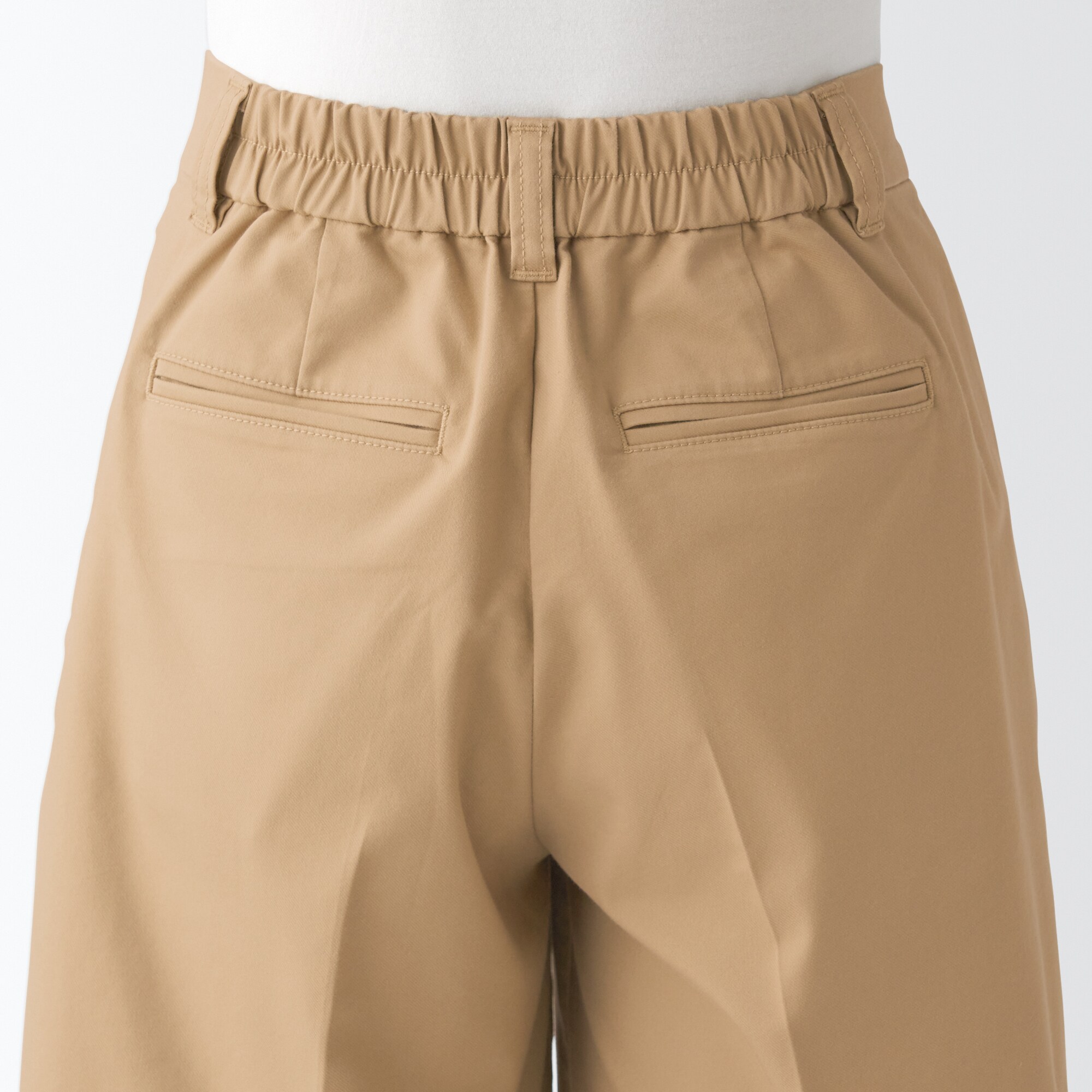 ストレッチチノハーフパンツ