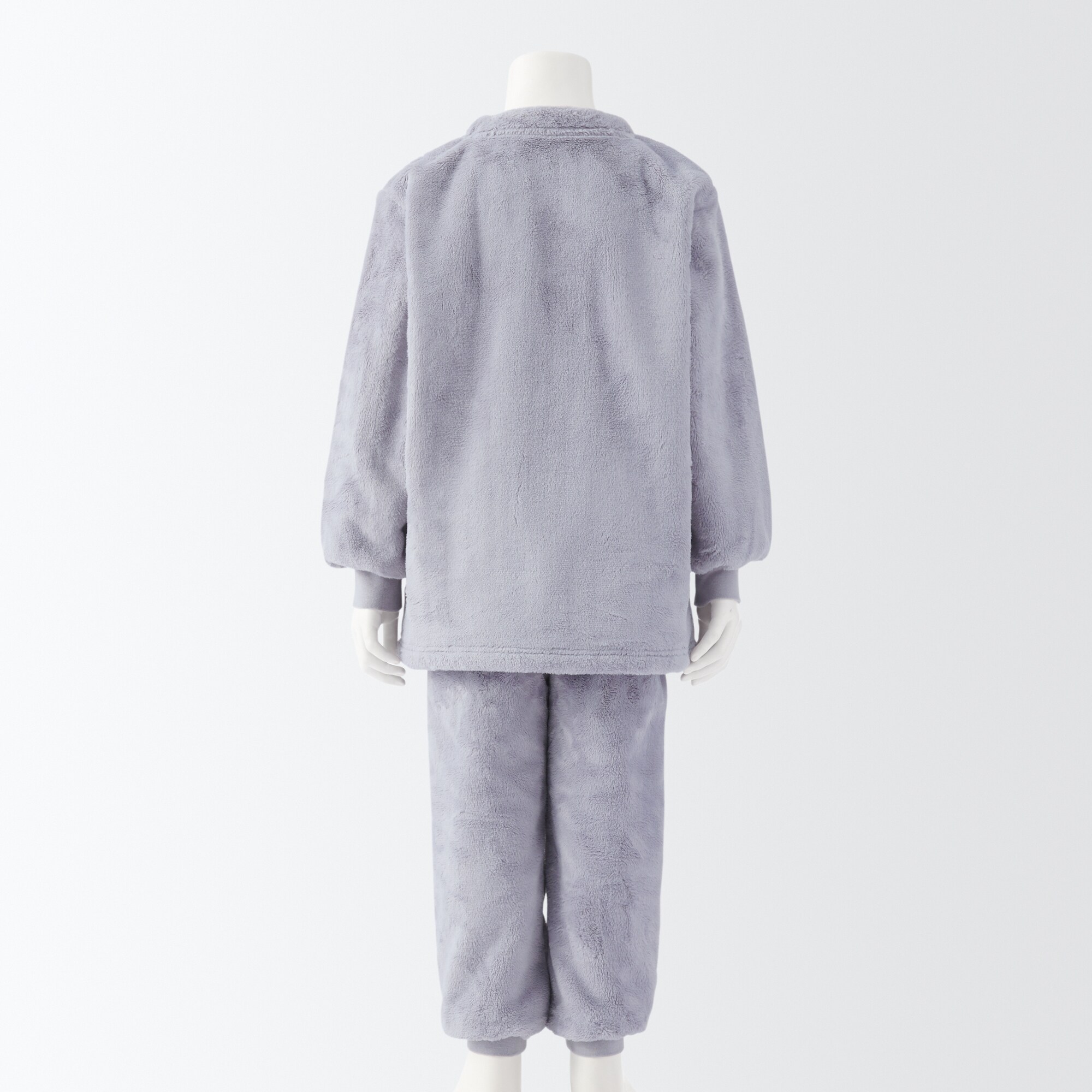 静電気が起きにくい　着る毛布パジャマ（キッズ）