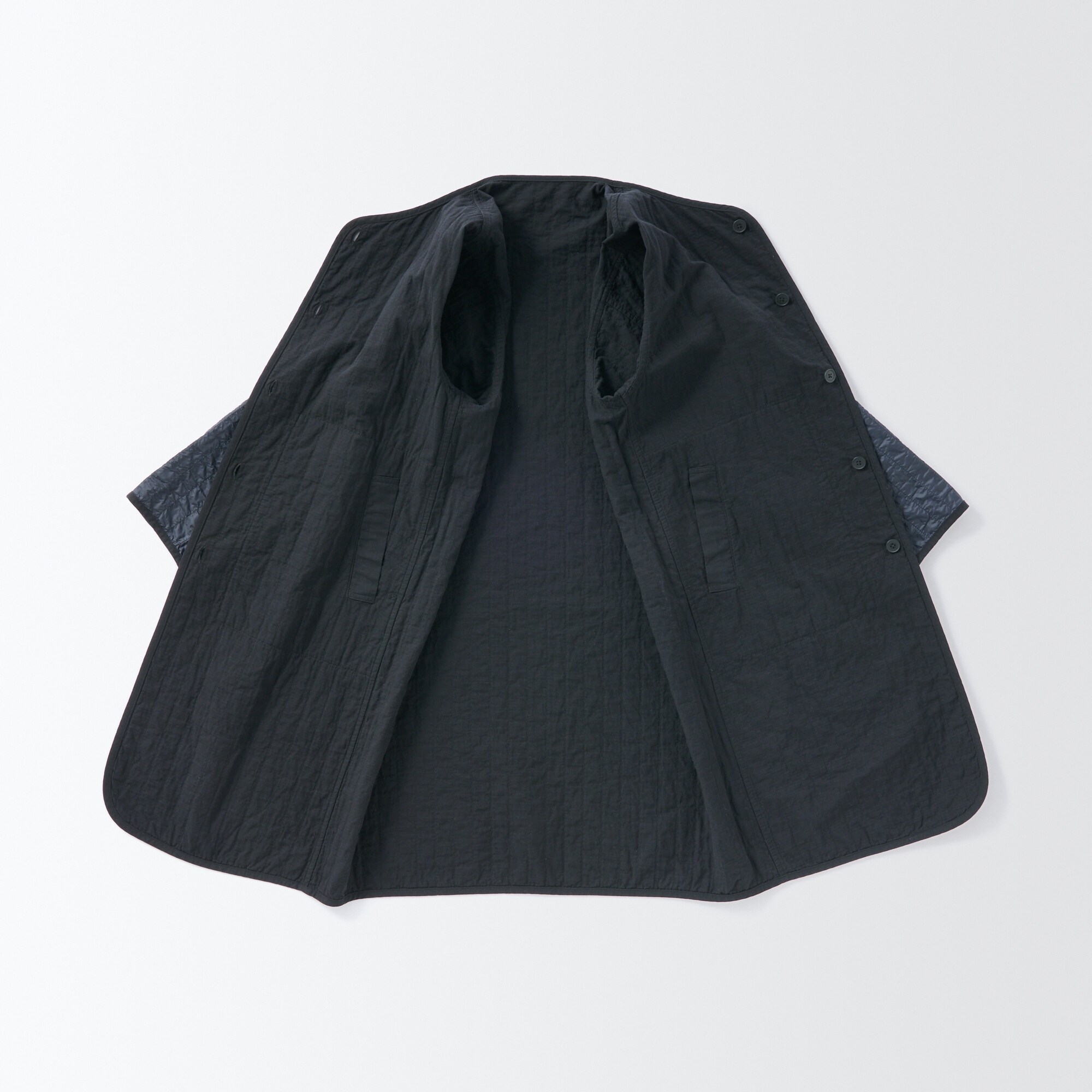 リバーシブルキルトコート