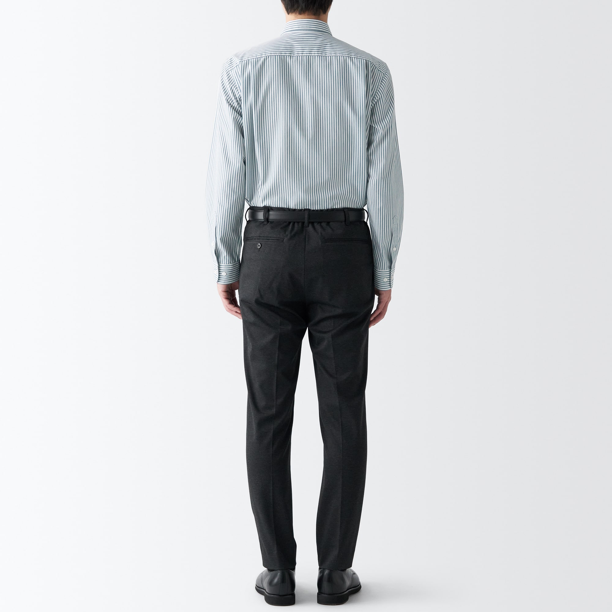 シワになりにくい長袖シャツ