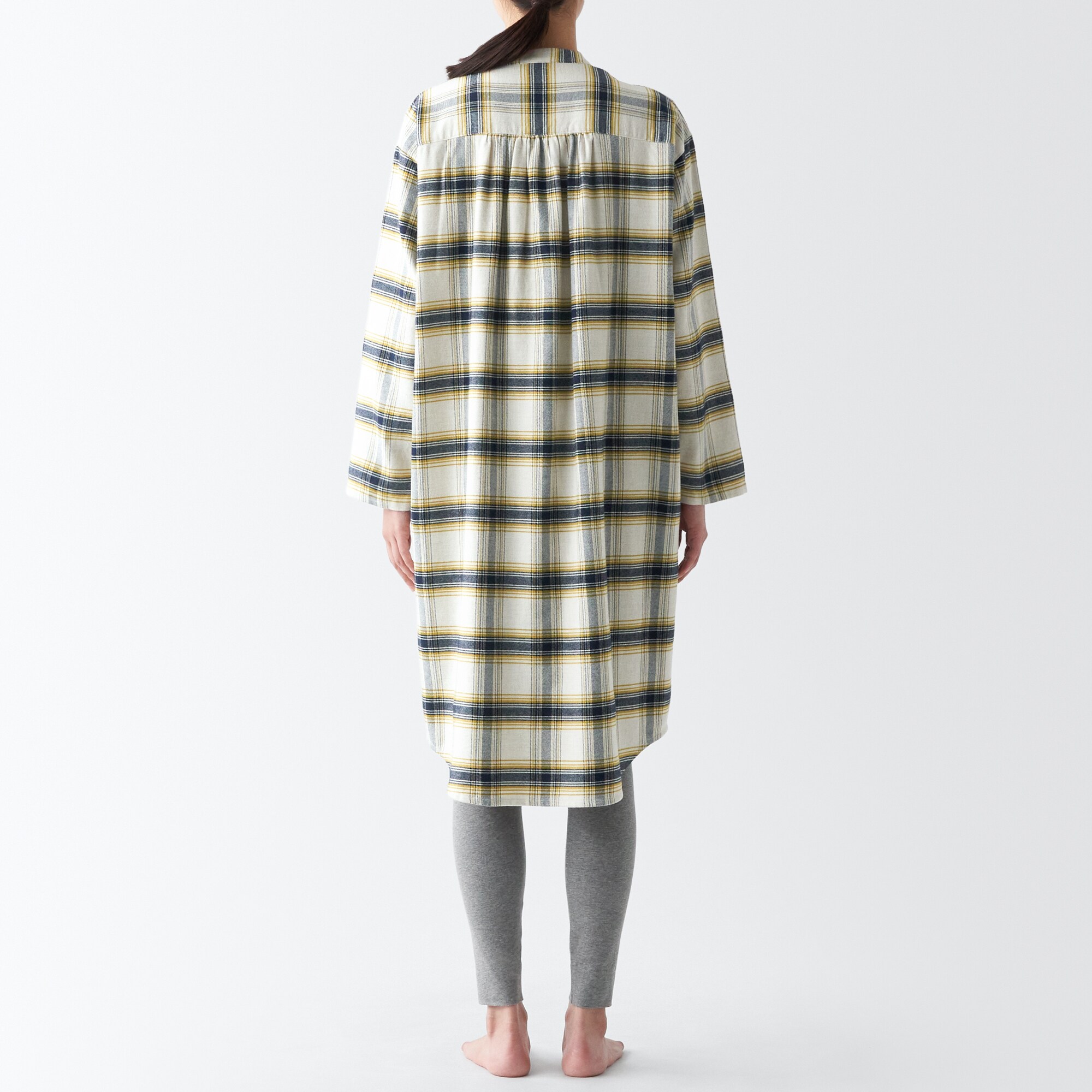 【両面起毛で温かい】脇に縫い目のない　フランネルパジャマ（マタニティ）