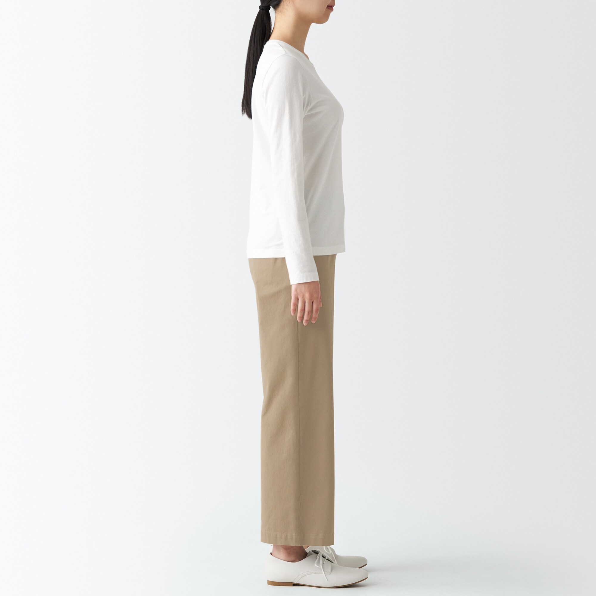 縦横ストレッチチノワイドパンツ（股下６６～７０ｃｍ）旧サイズ対応・数量限定