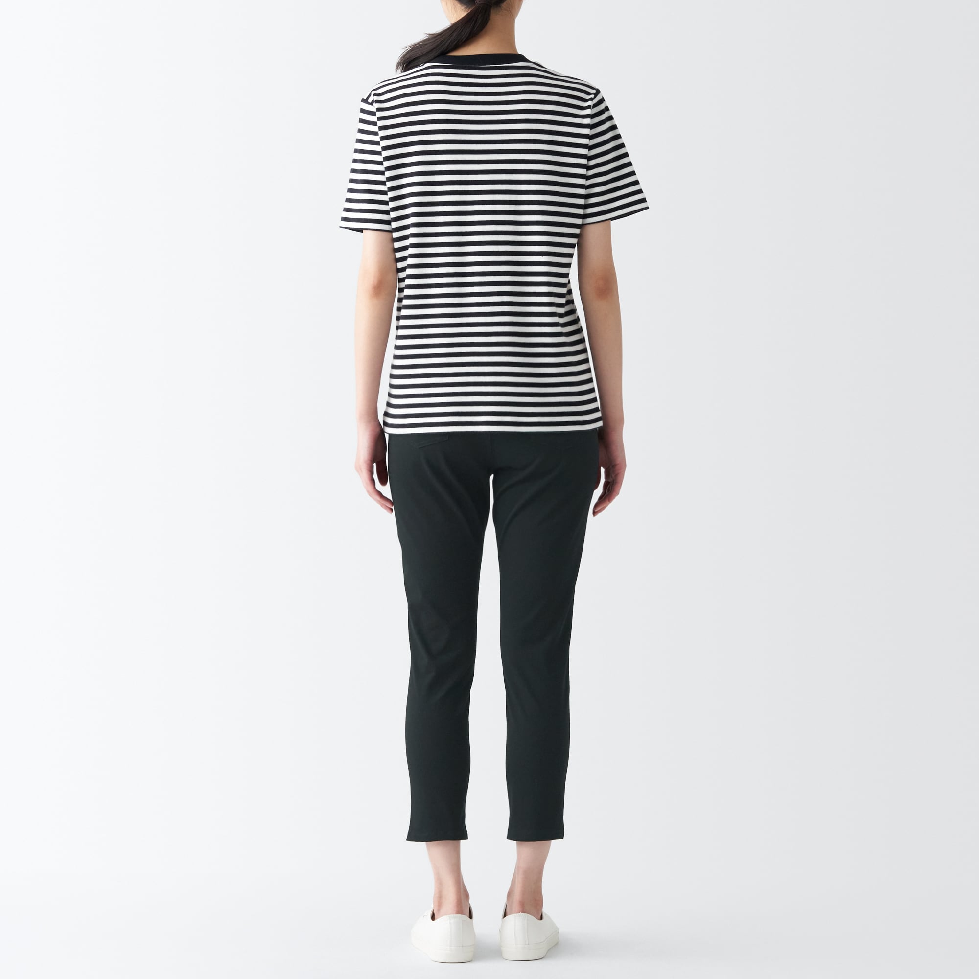 涼感ストレッチクロップドレギンスパンツ