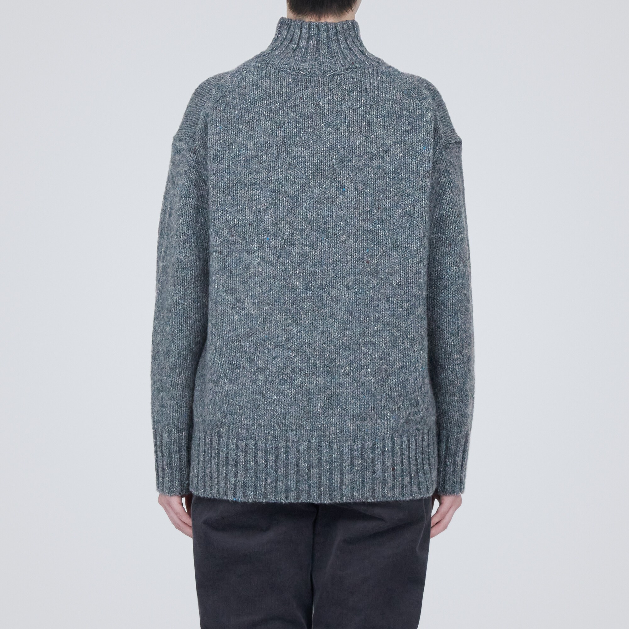 ウールヤク混ネップ糸ハイネックセーター