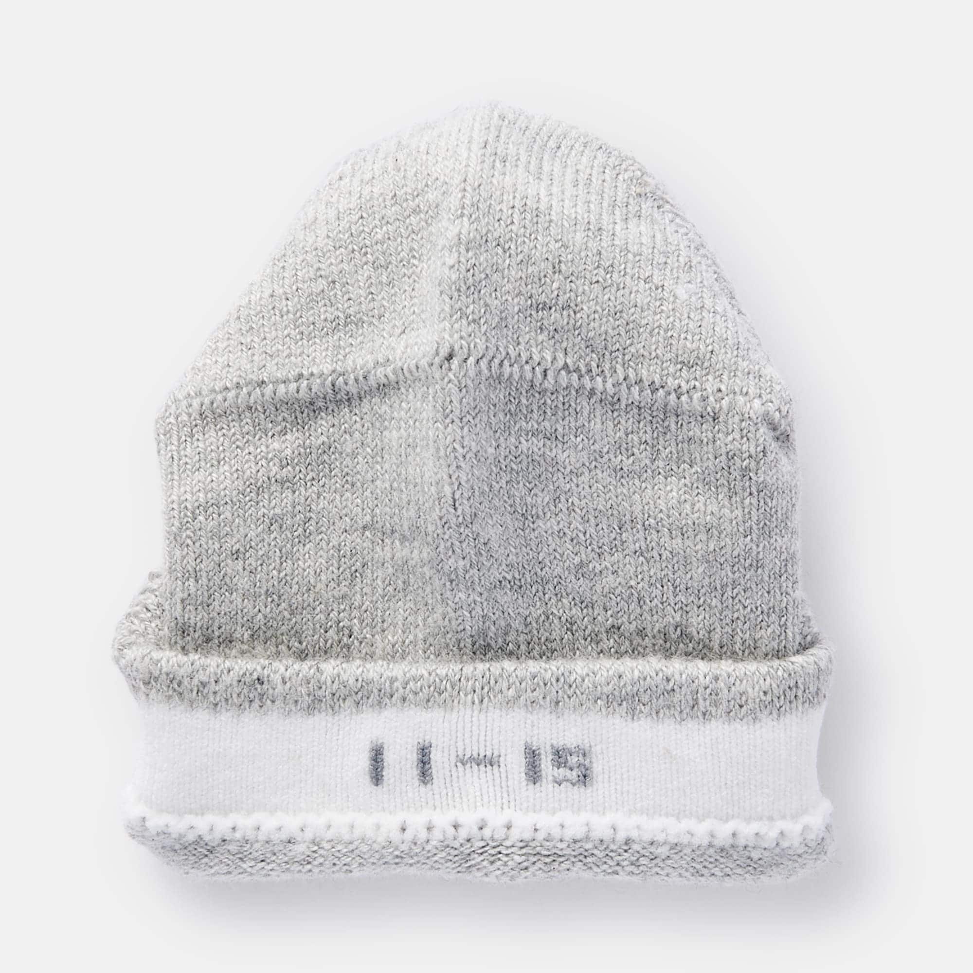 ベビー　足なり直角　スニーカーイン