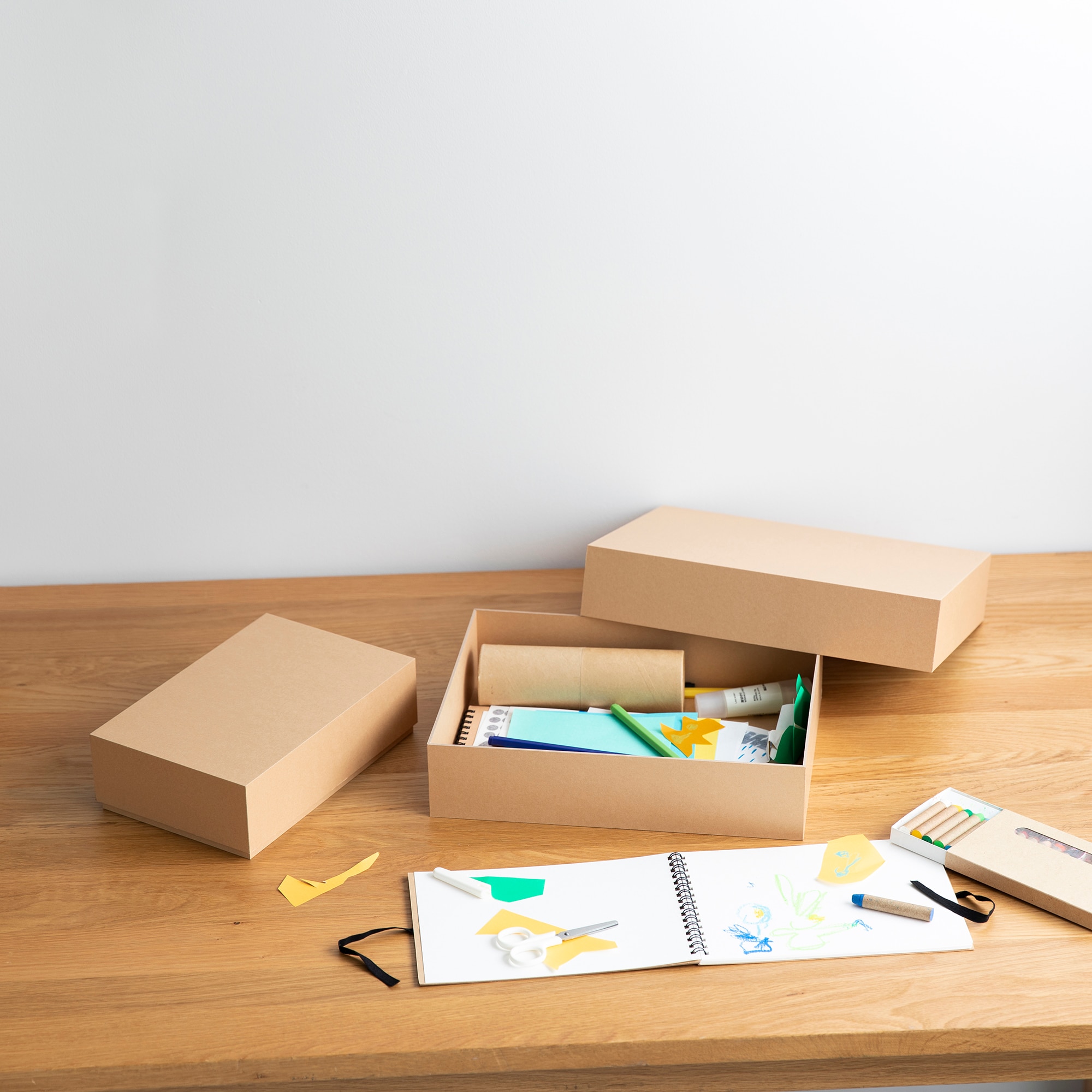 スケッチブックハガキサイズ　２０枚・ミシン目入り（約１５０×１００ｍｍ）