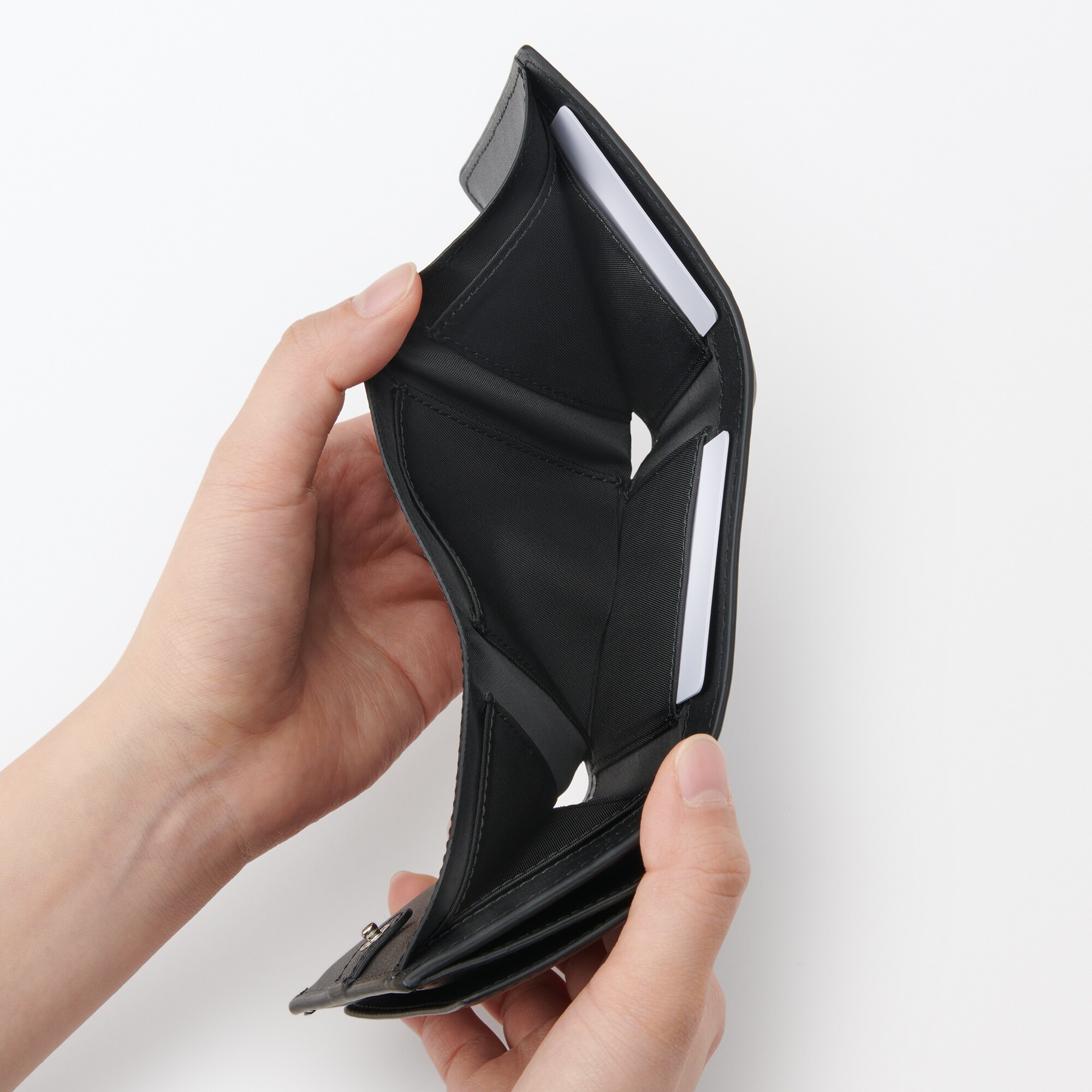 植物由来の原料を使った　三つ折り財布