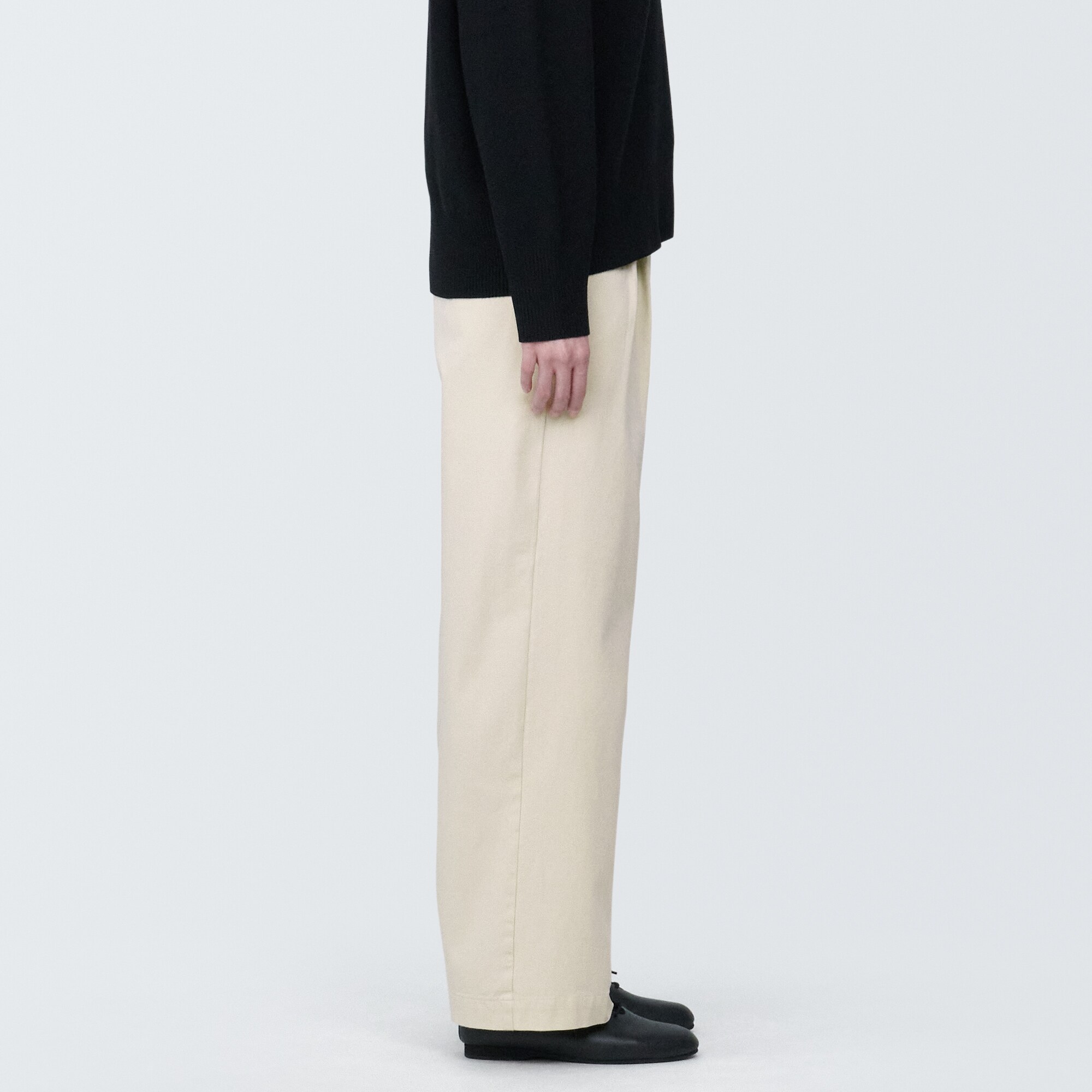 婦人　縦横ストレッチチノタックワイドパンツ　股下長め