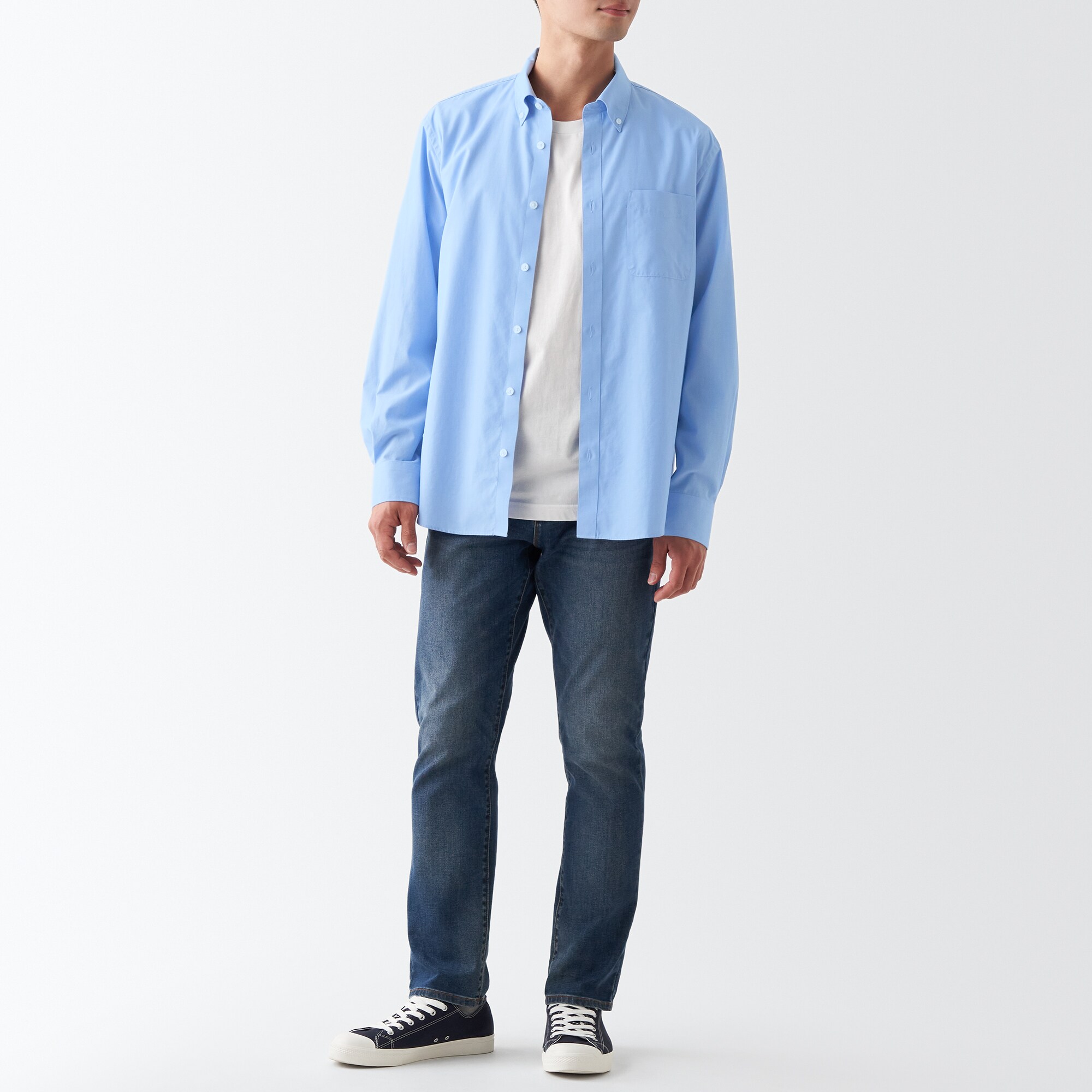 シワになりにくいボタンダウン長袖シャツ