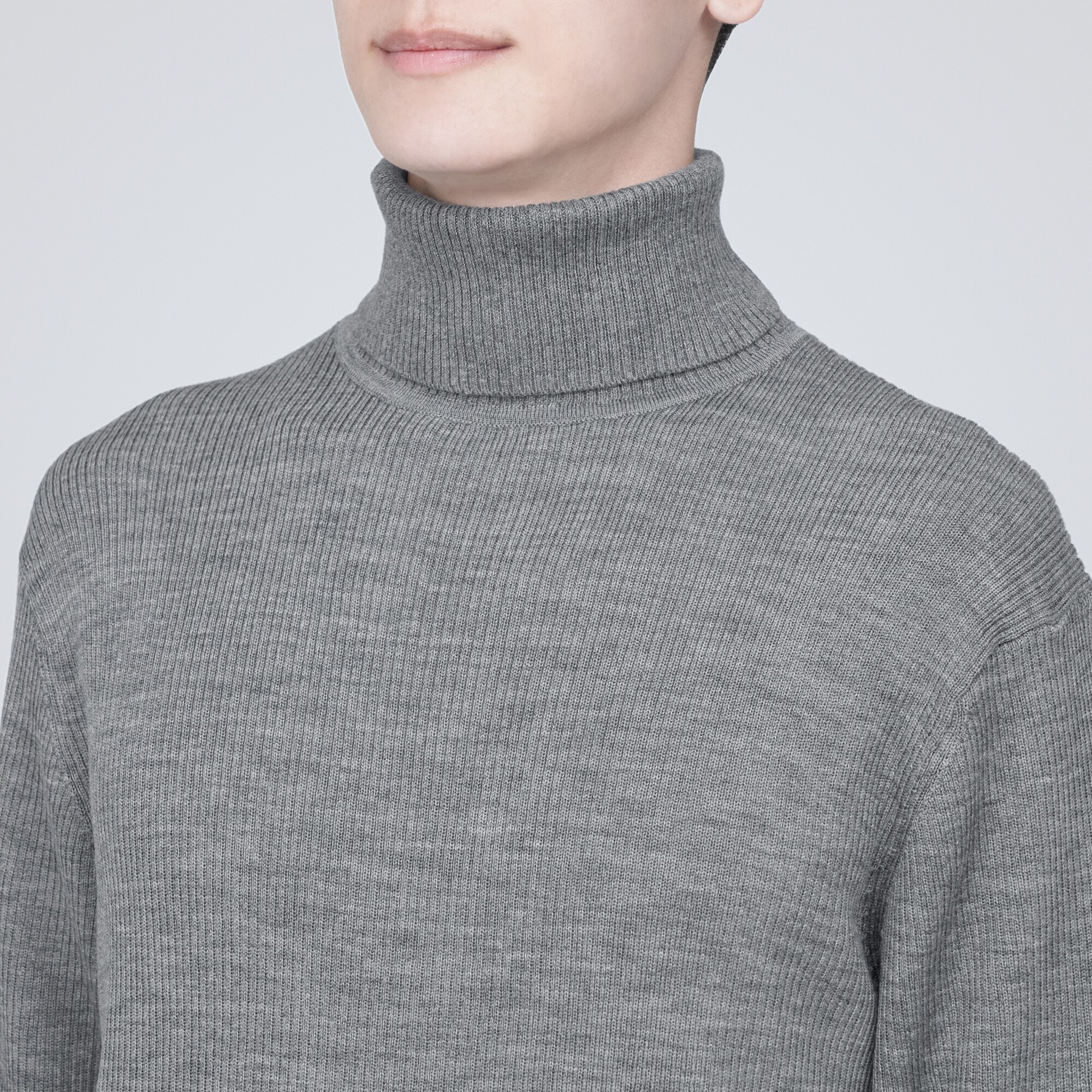 洗えるウールリブタートルネックセーター