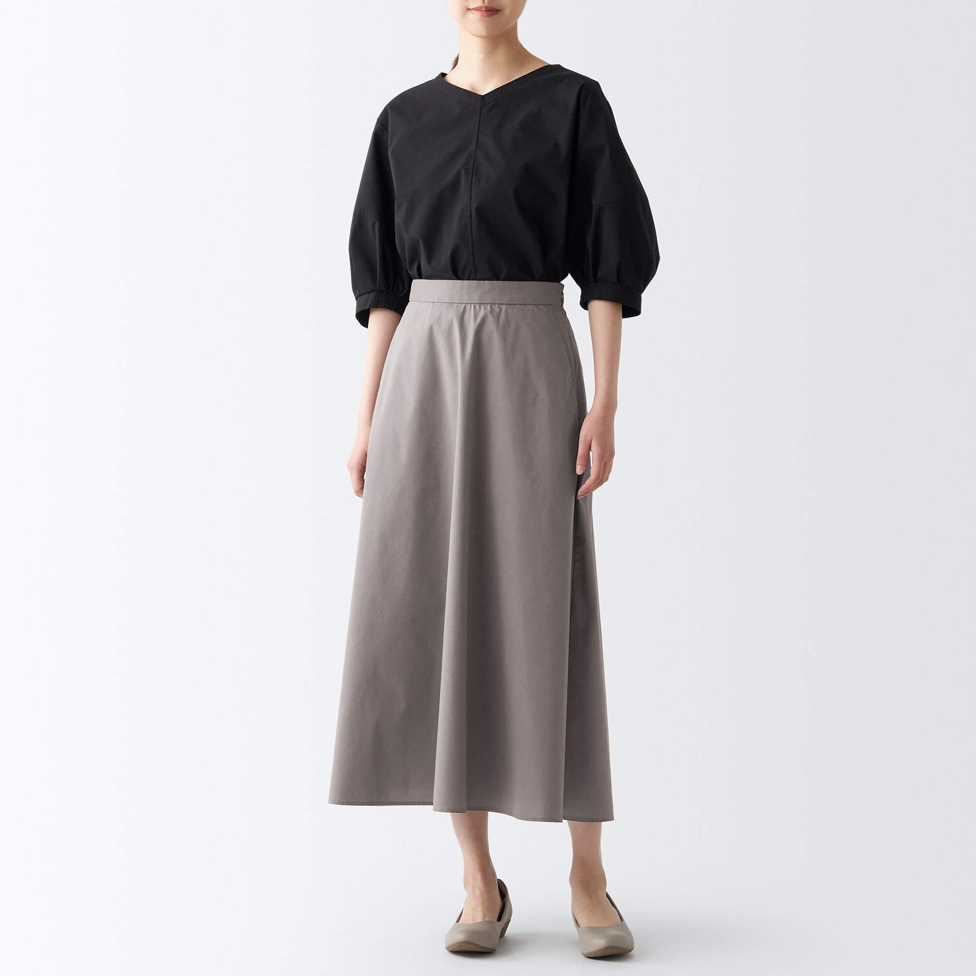 乾きやすいフレアスカート