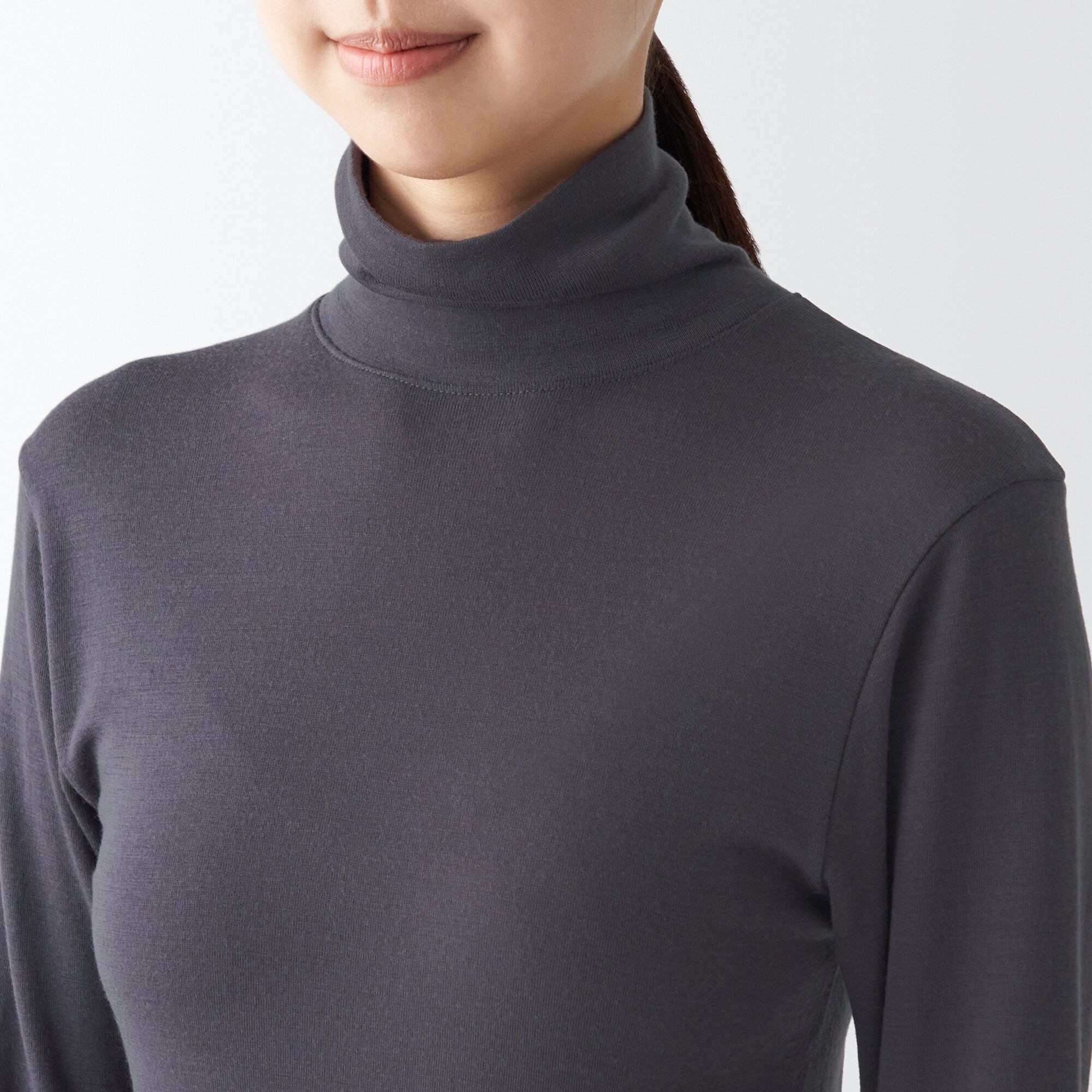 ウールタートルネック長袖Ｔシャツ