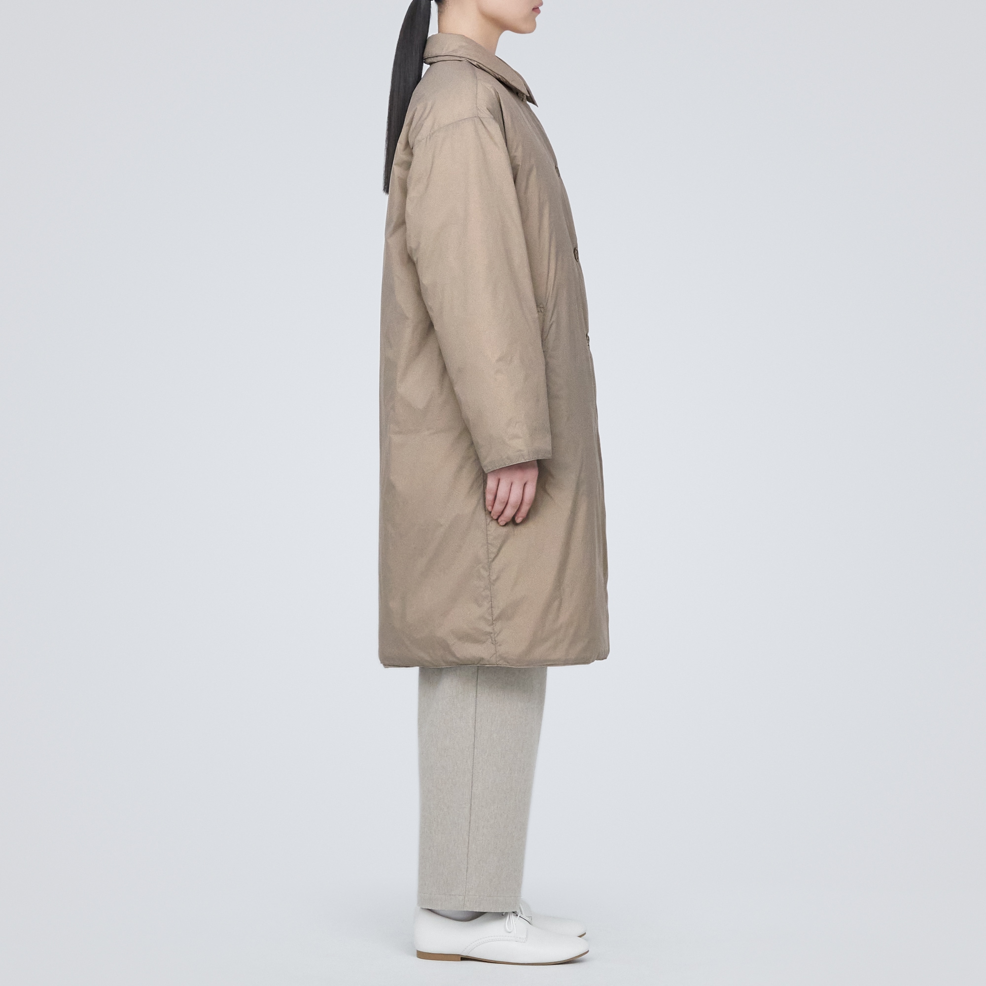 軽量ダウンステンカラーコート（帯電防止裏地）