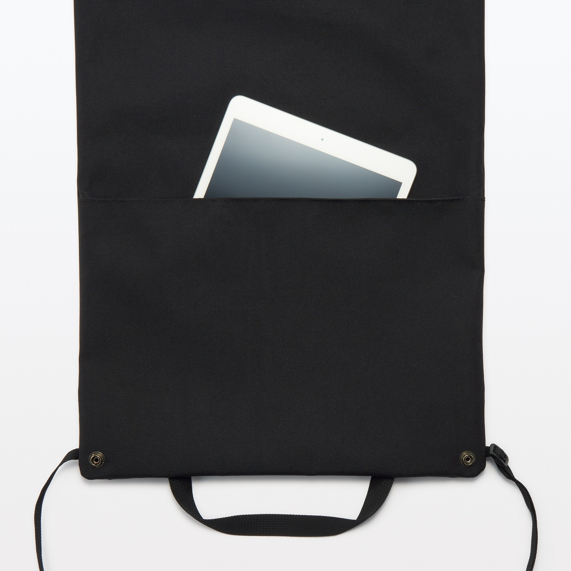 吊るして使えるＡ４ポケット付きマルチ収納ケース　黒　約２４．５×３６×１１ｃｍ