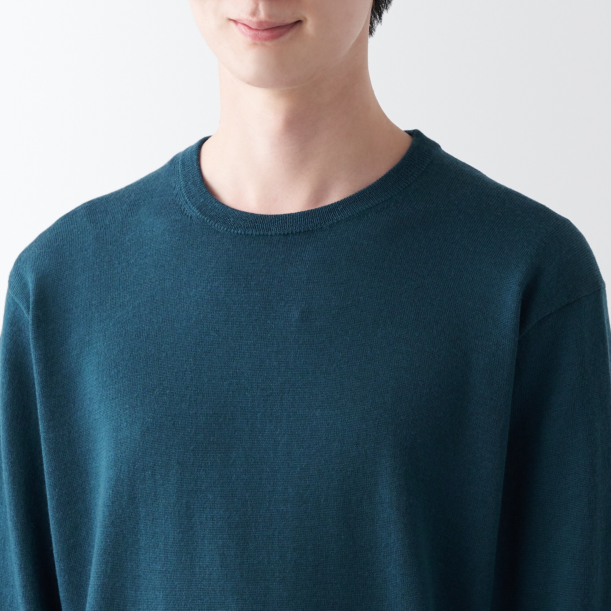 洗えるウールハイゲージクルーネックセーター