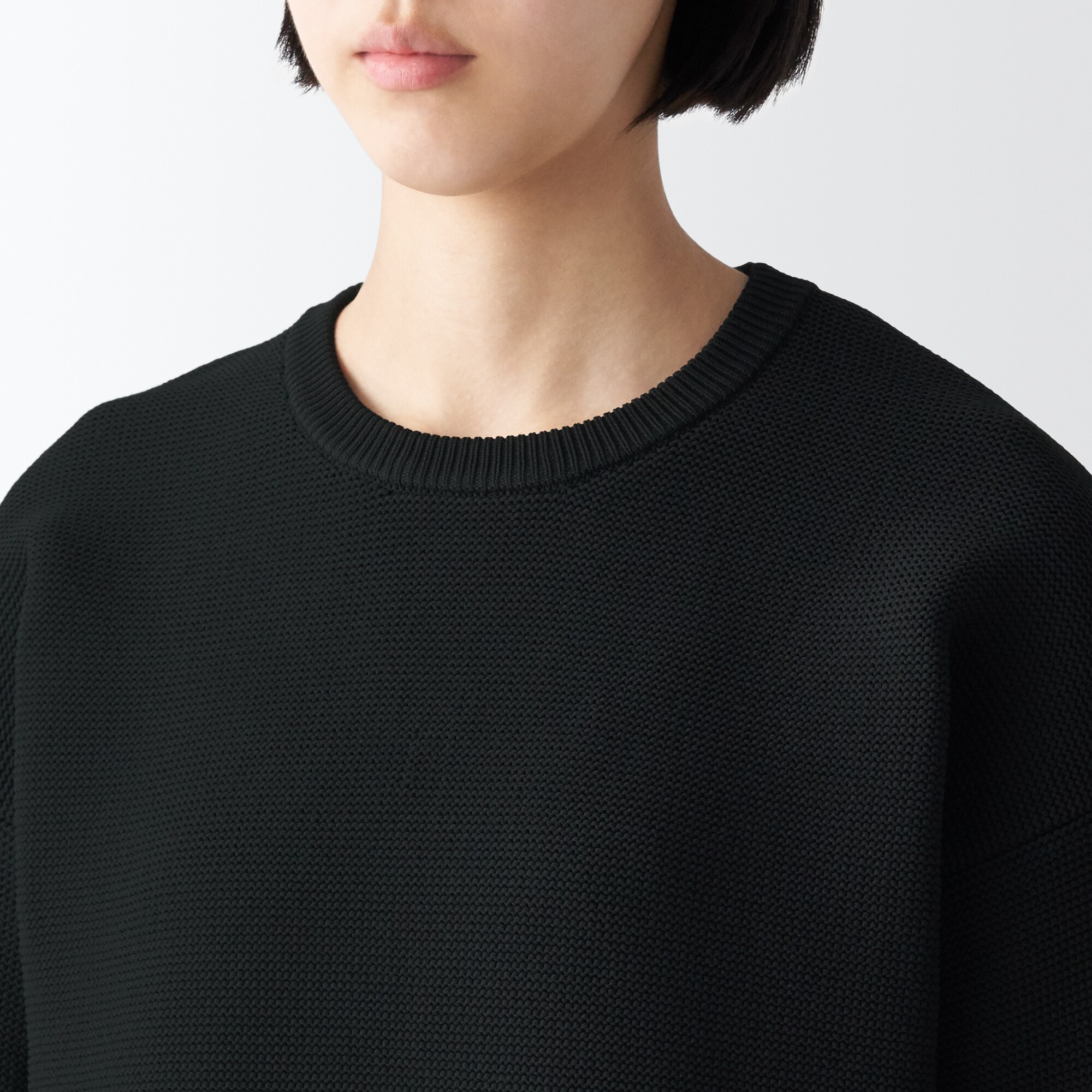 あたたかくて洗えるクルーネックセーター