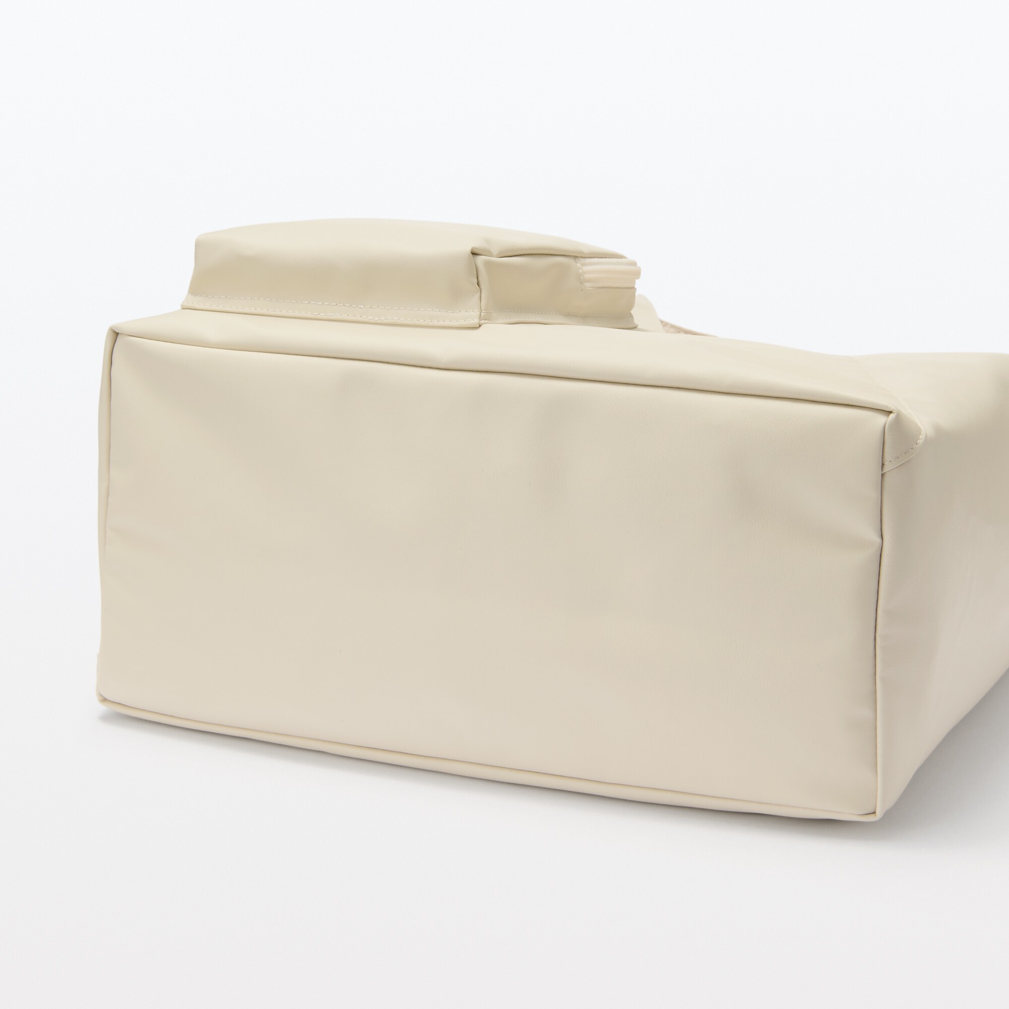 植物由来の原料を使った　ワンショルダーバッグ（数量限定）