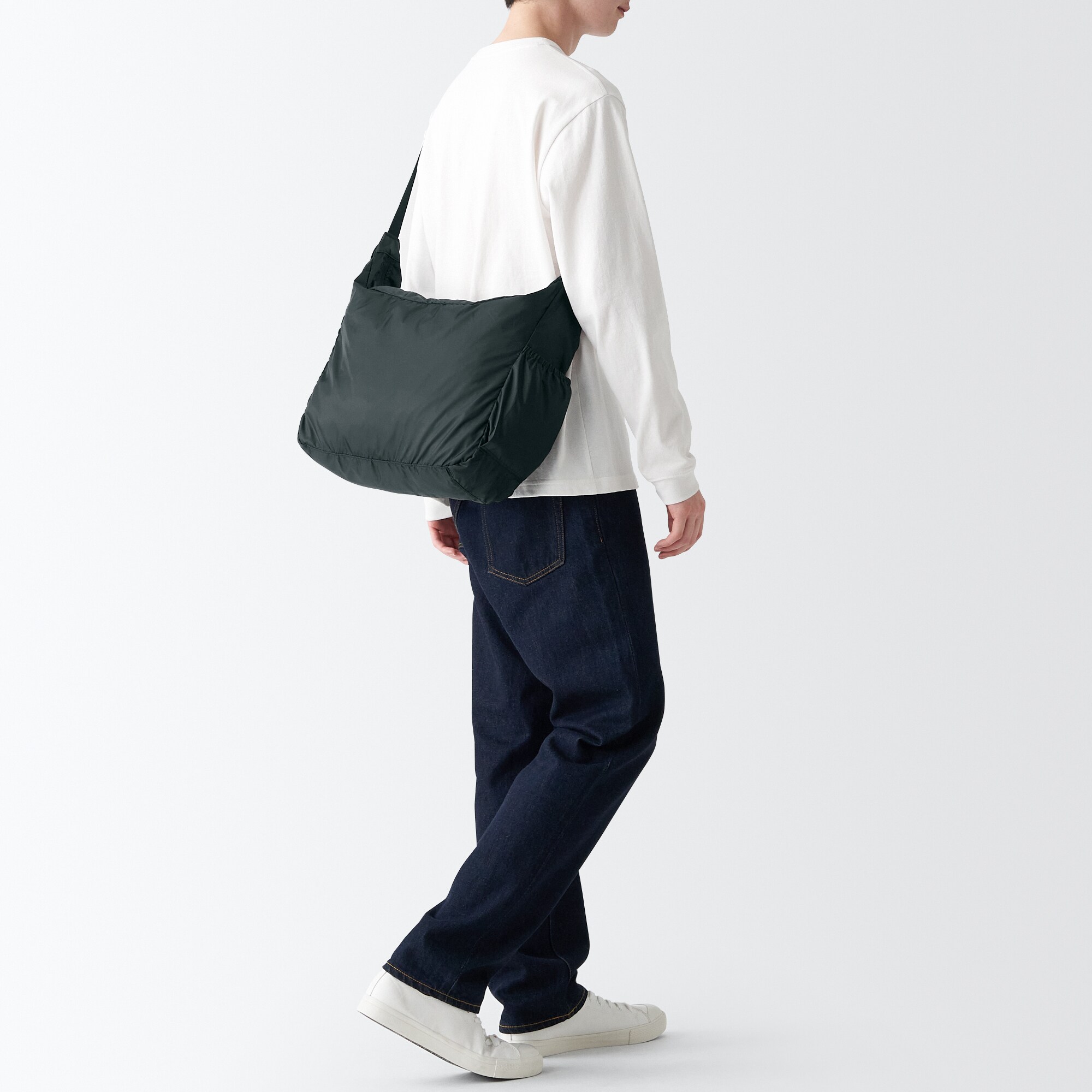 たためる　撥水ショルダーバッグ