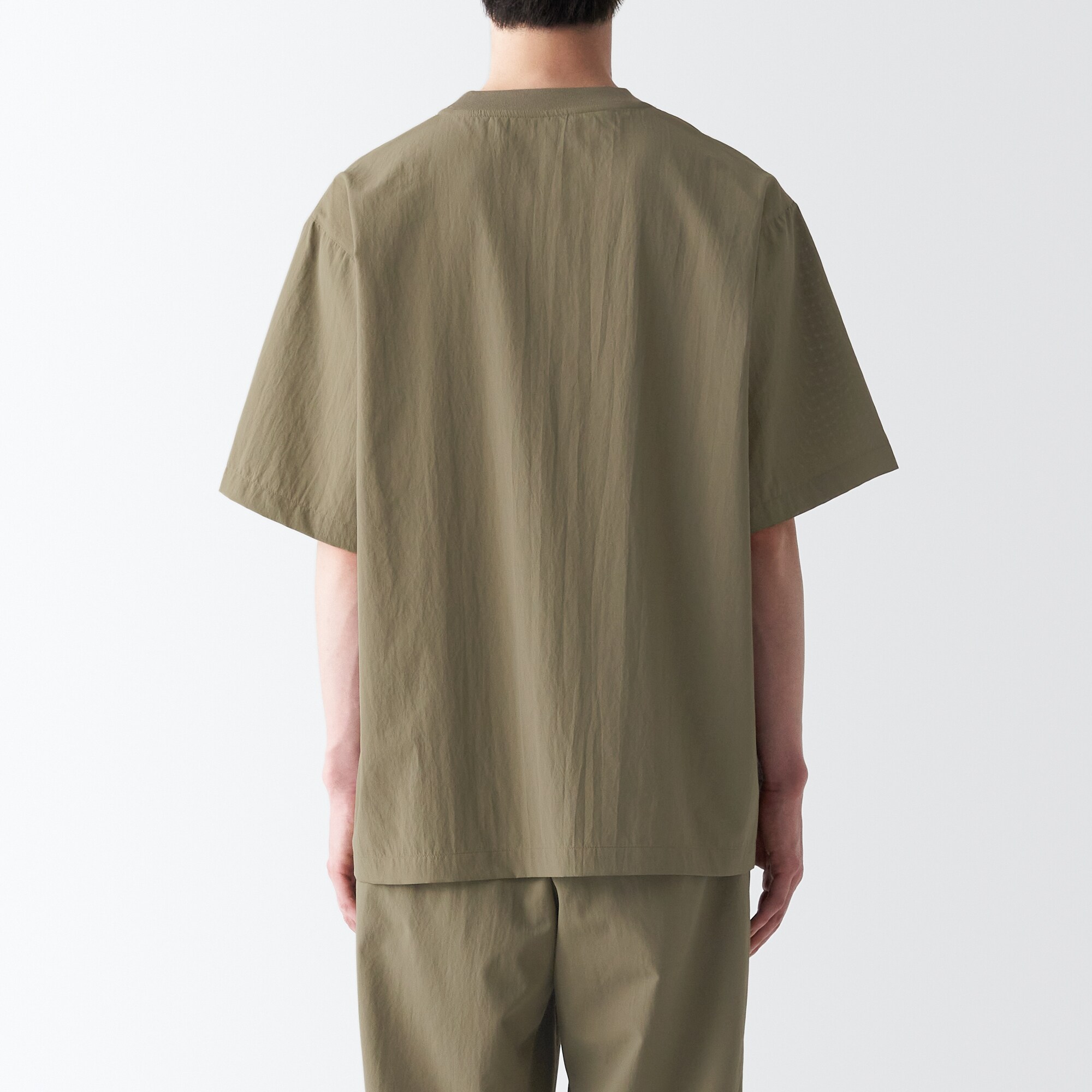 風を通すストレッチ半袖Ｔシャツ