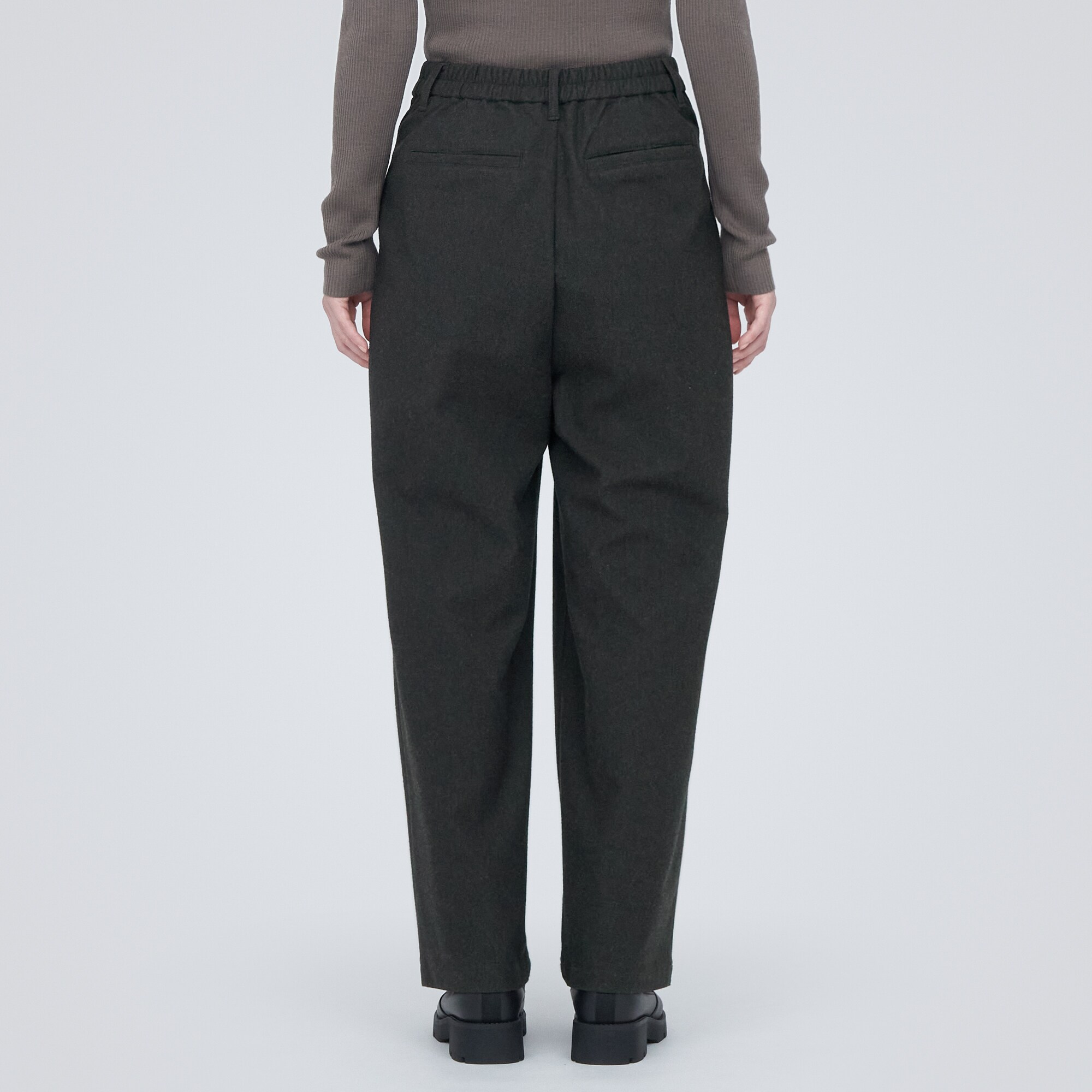 ストレッチ起毛タックパンツ