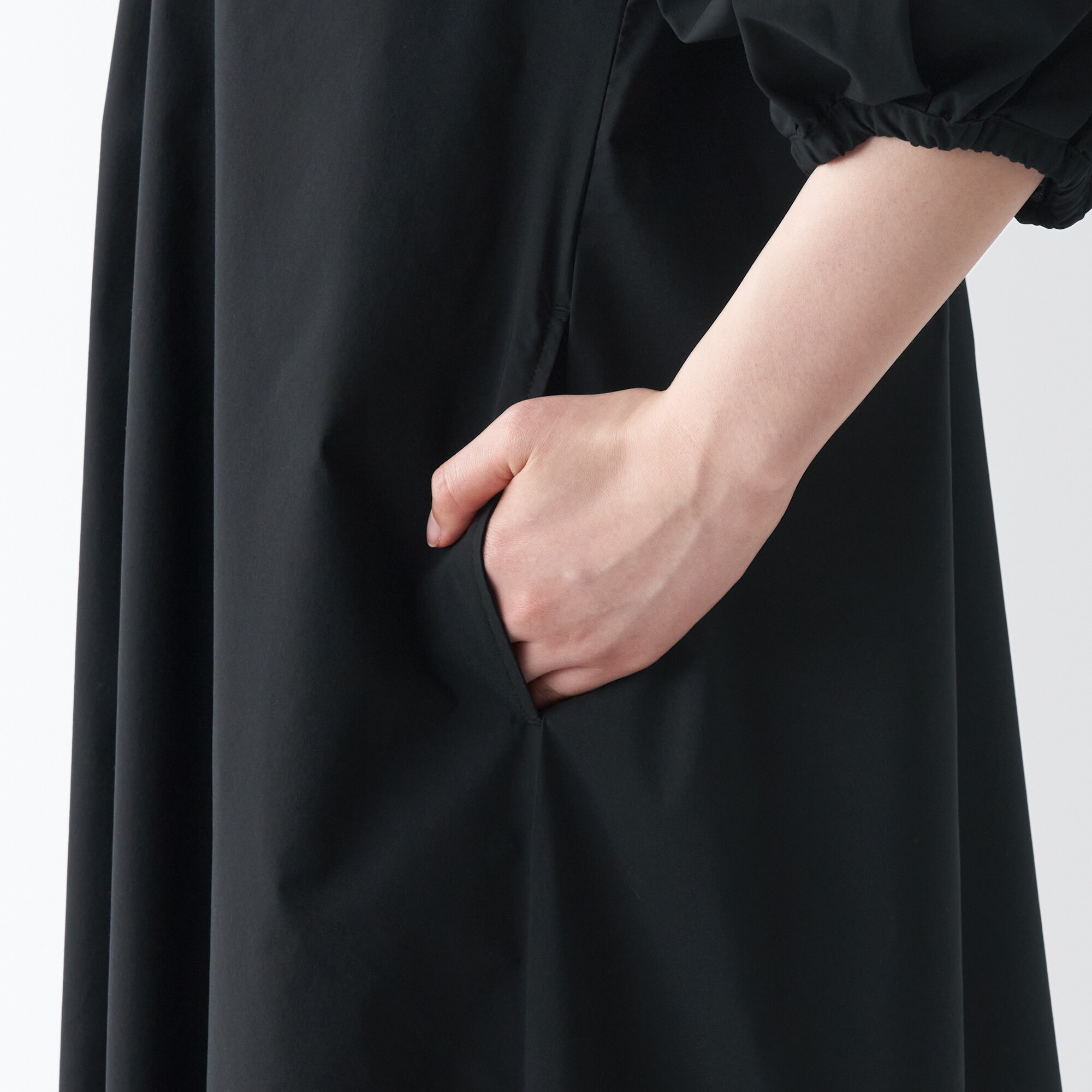 乾きやすいブロード七分袖ワンピース