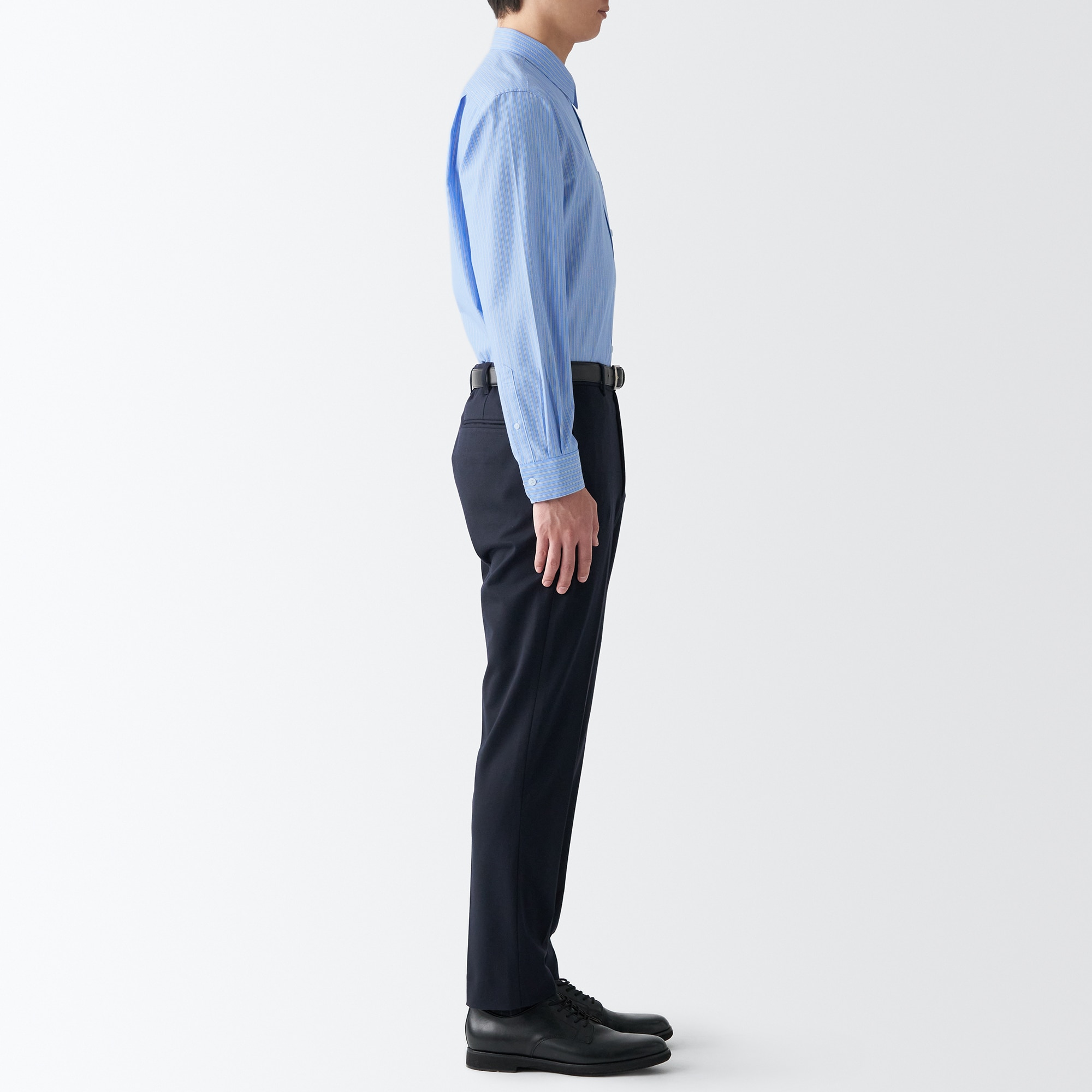 シワになりにくい長袖シャツ