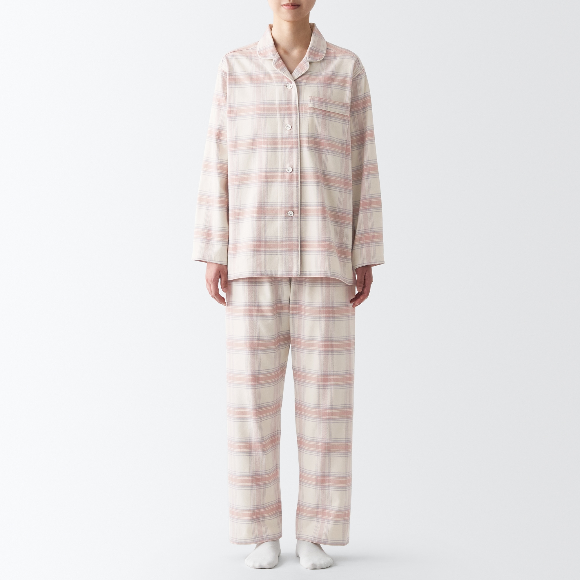 【両面起毛で温かい】脇に縫い目のない　フランネルパジャマ（新仕様：開襟・丸襟タイプ、お尻ポケットあり）