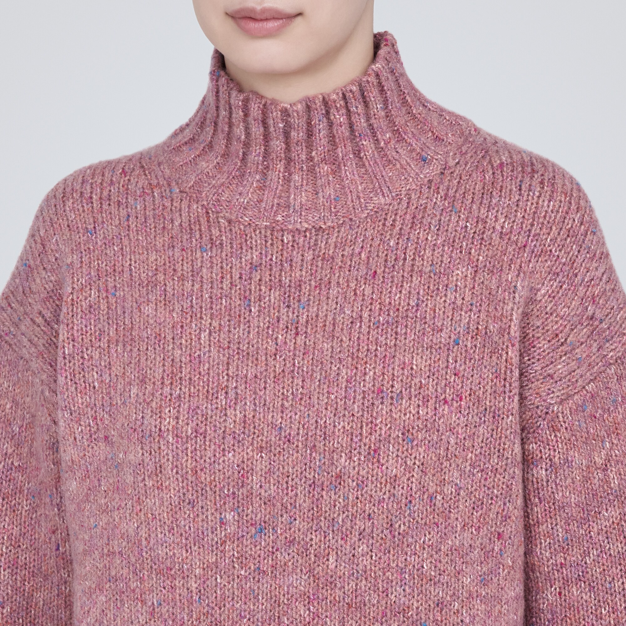 ウールヤク混ネップ糸ハイネックセーター