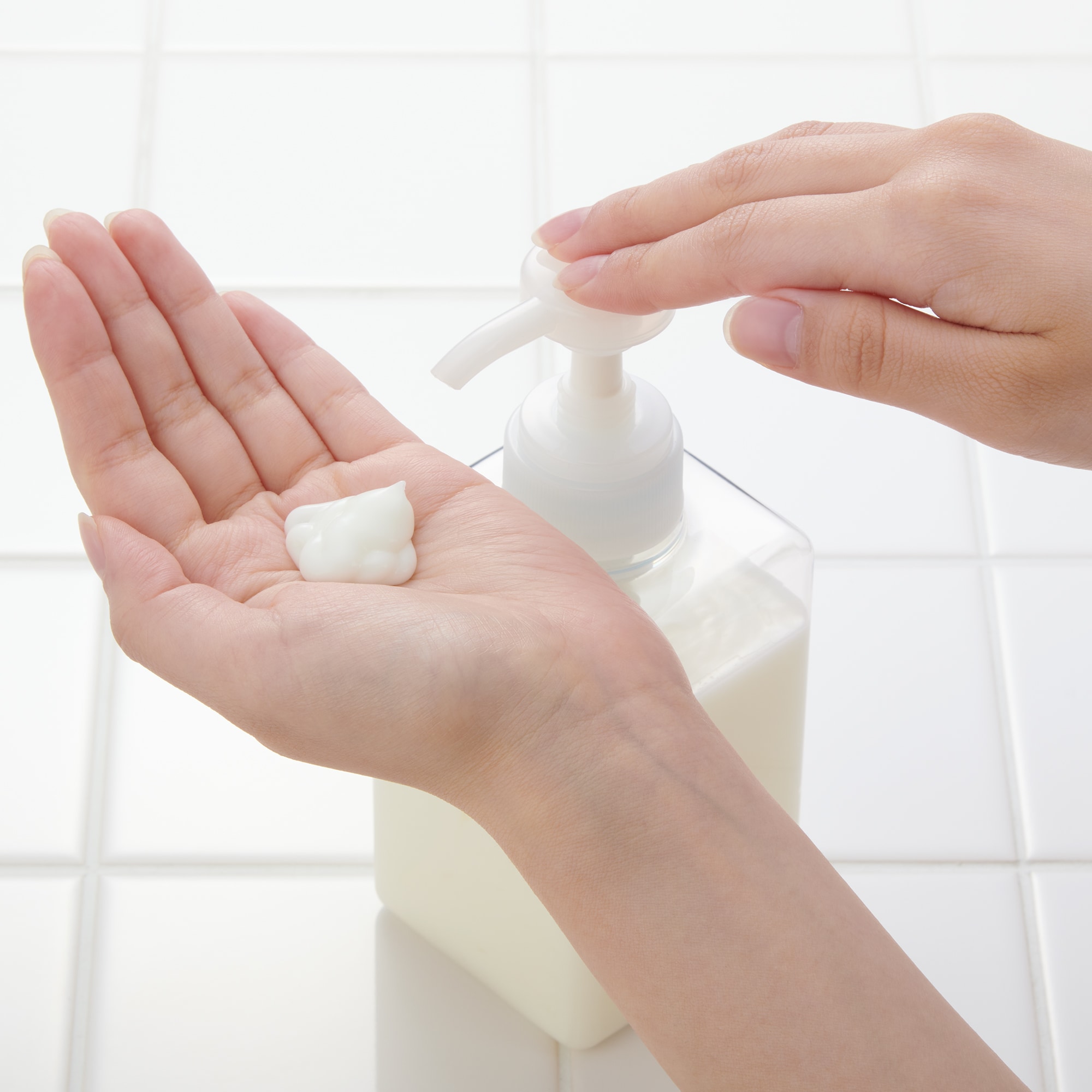 敏感肌用コンディショナー　３４０ｇ