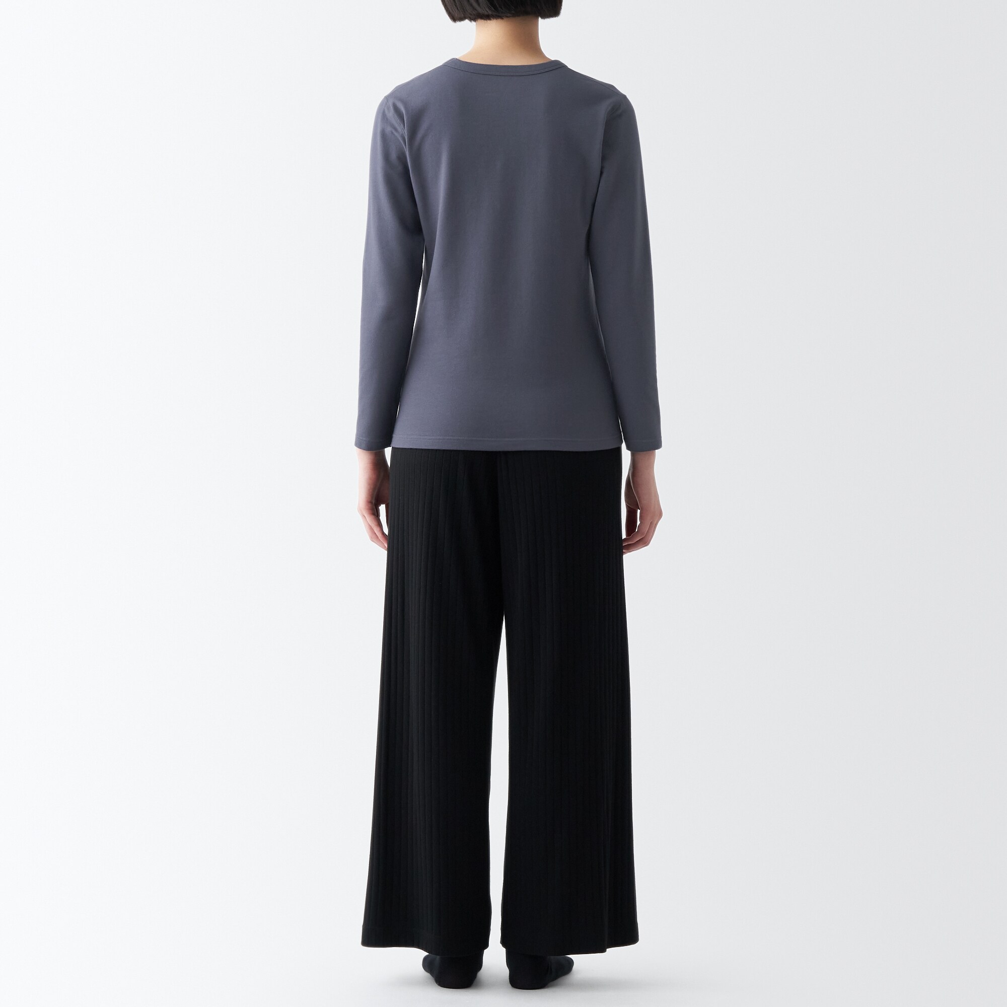 あったか綿　厚手　クルーネック長袖Ｔシャツ