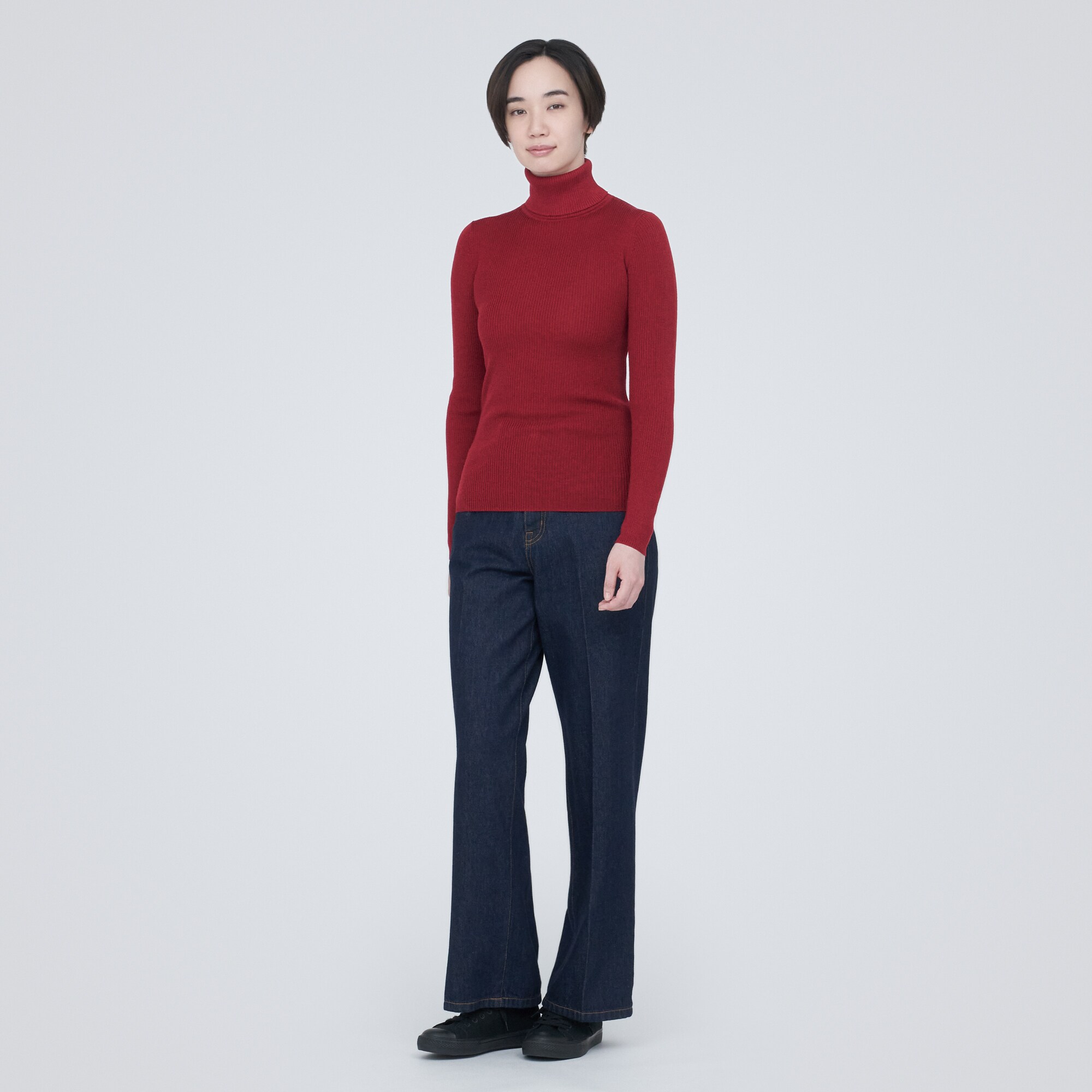 首のチクチクを抑えたリブタートルネック洗えるセーター