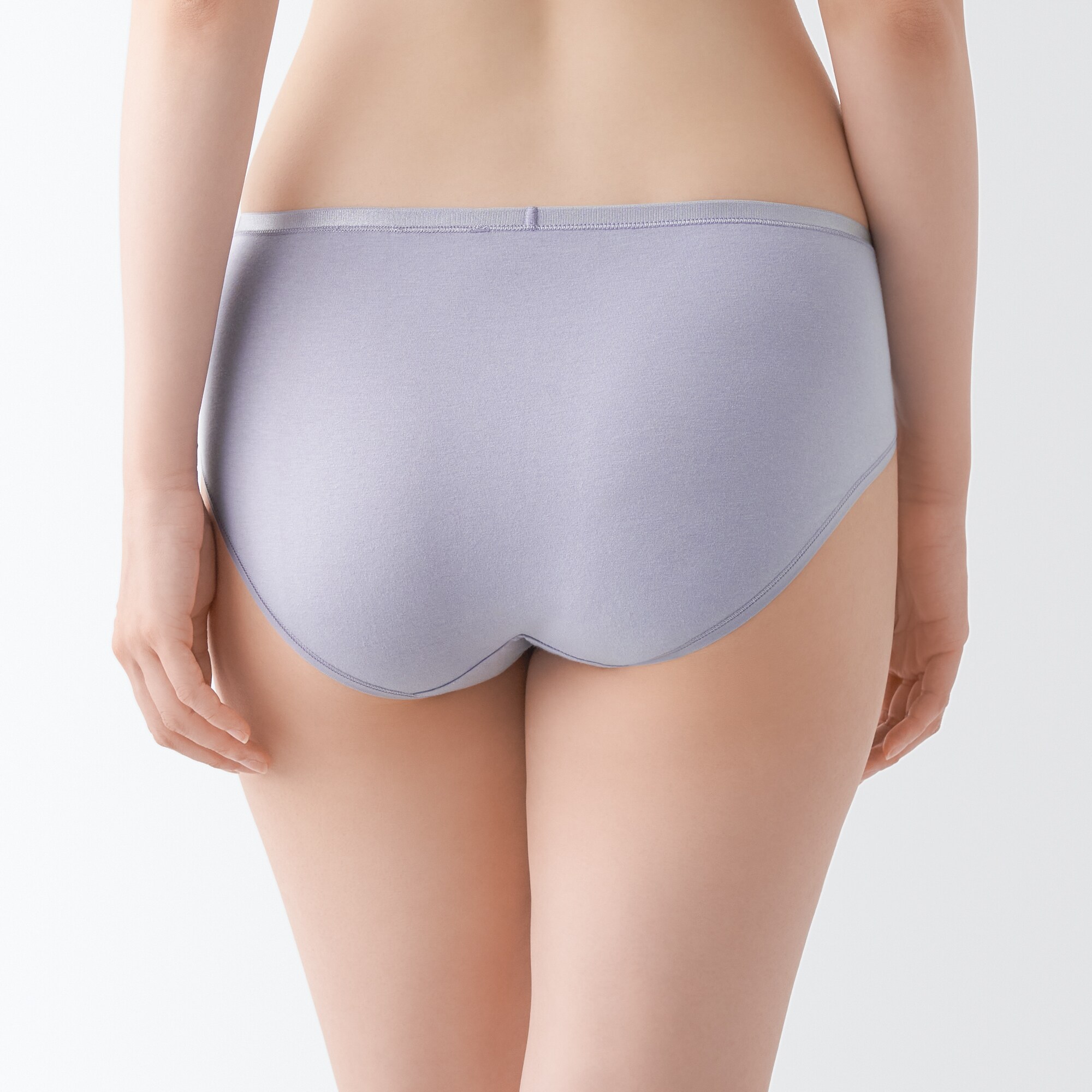 ストレッチミディショーツ