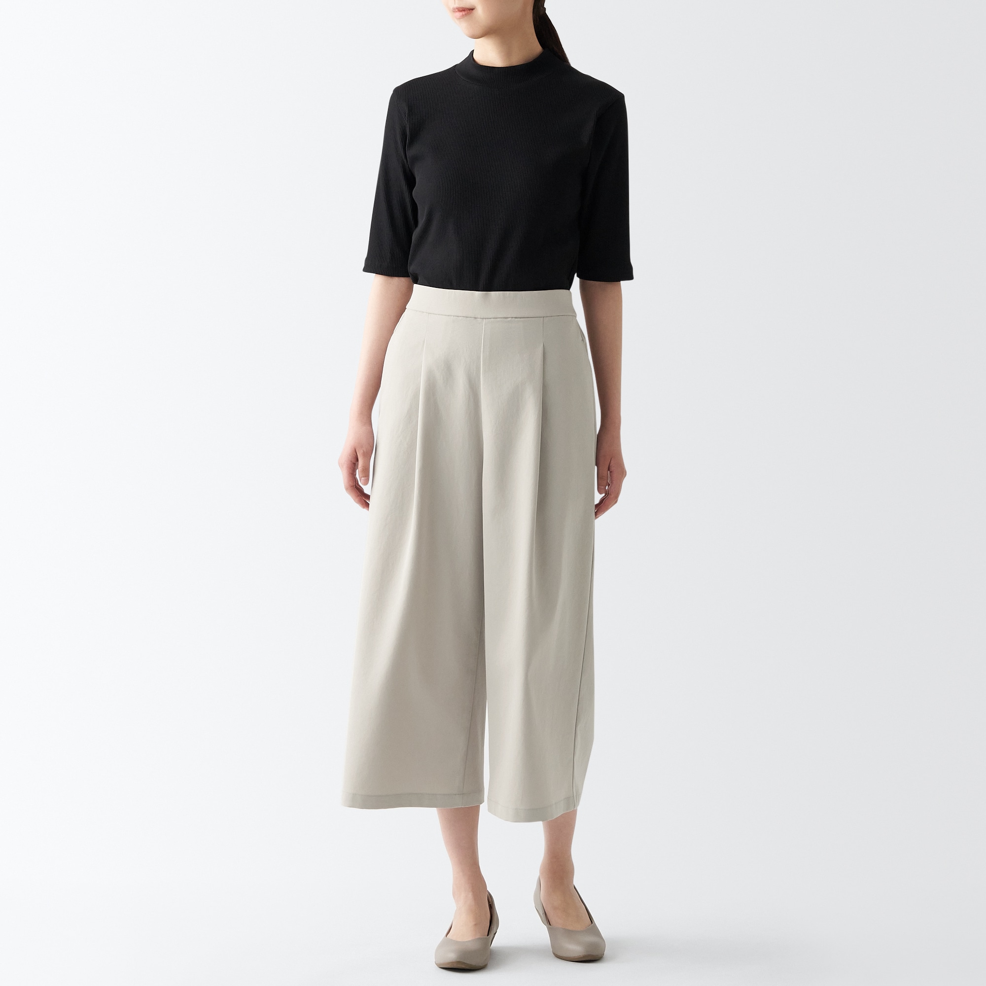 再生ポリエステルクロップドパンツ