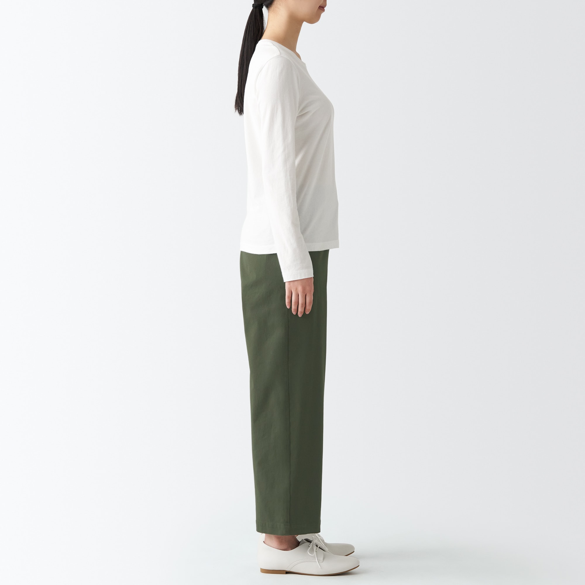 縦横ストレッチチノワイドパンツ（股下６６～７０ｃｍ）旧サイズ対応・数量限定