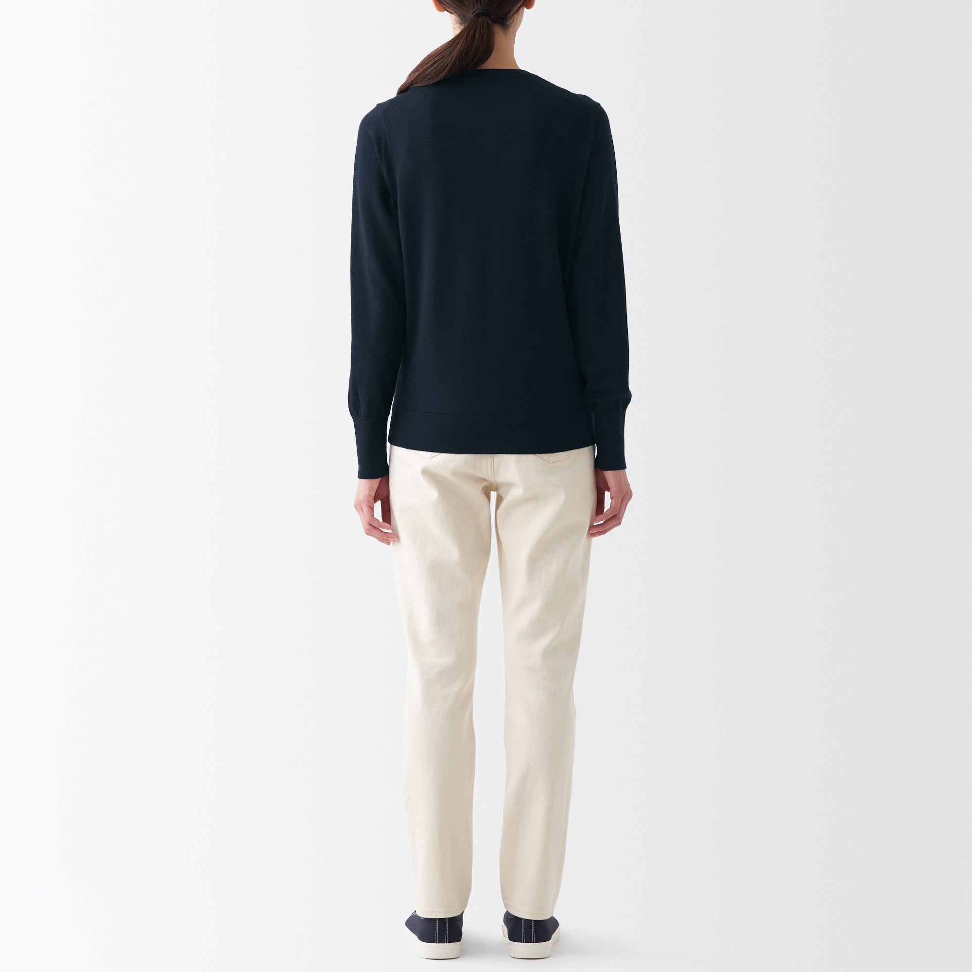 メリノウールクルーネックセーター