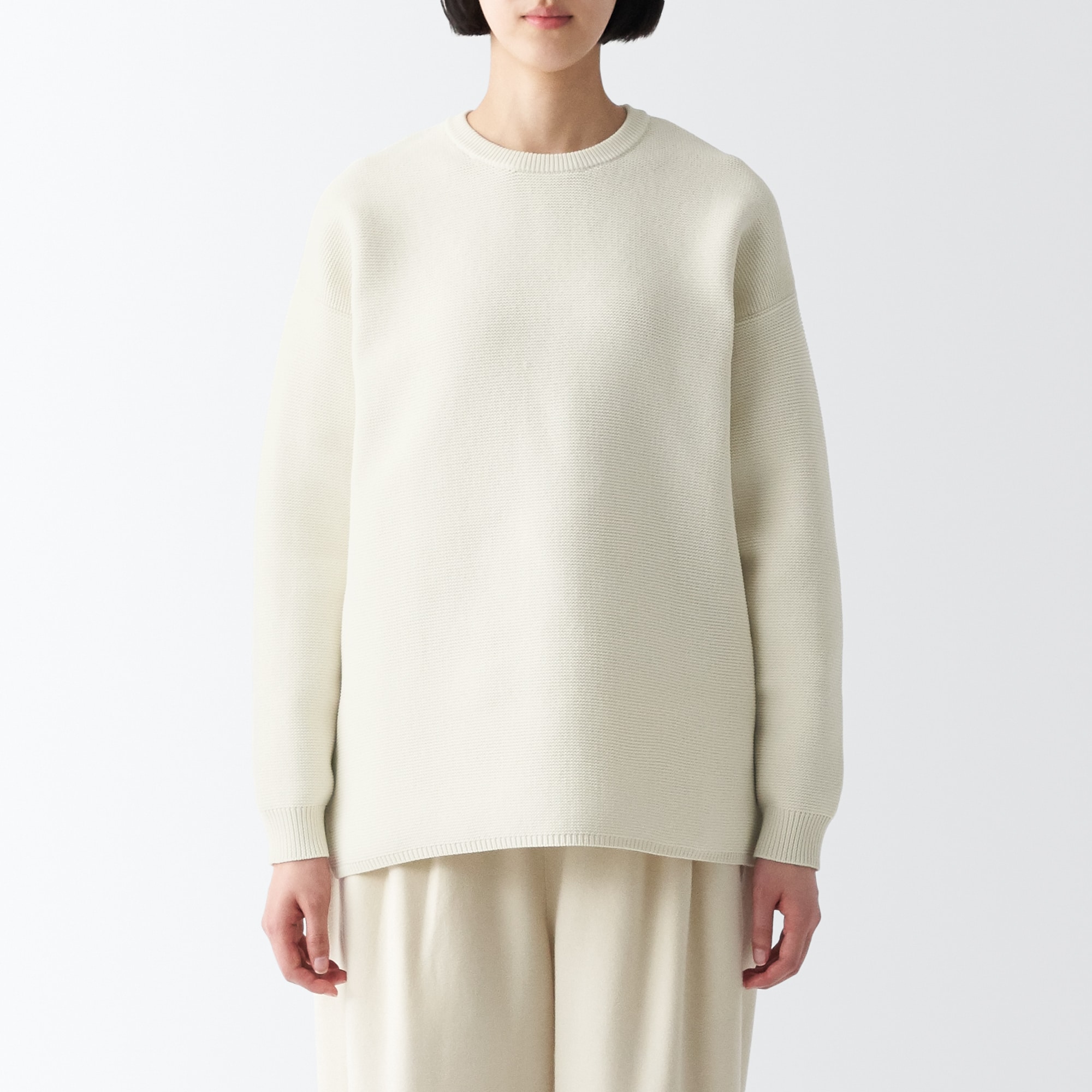 あたたかくて洗えるクルーネックセーター