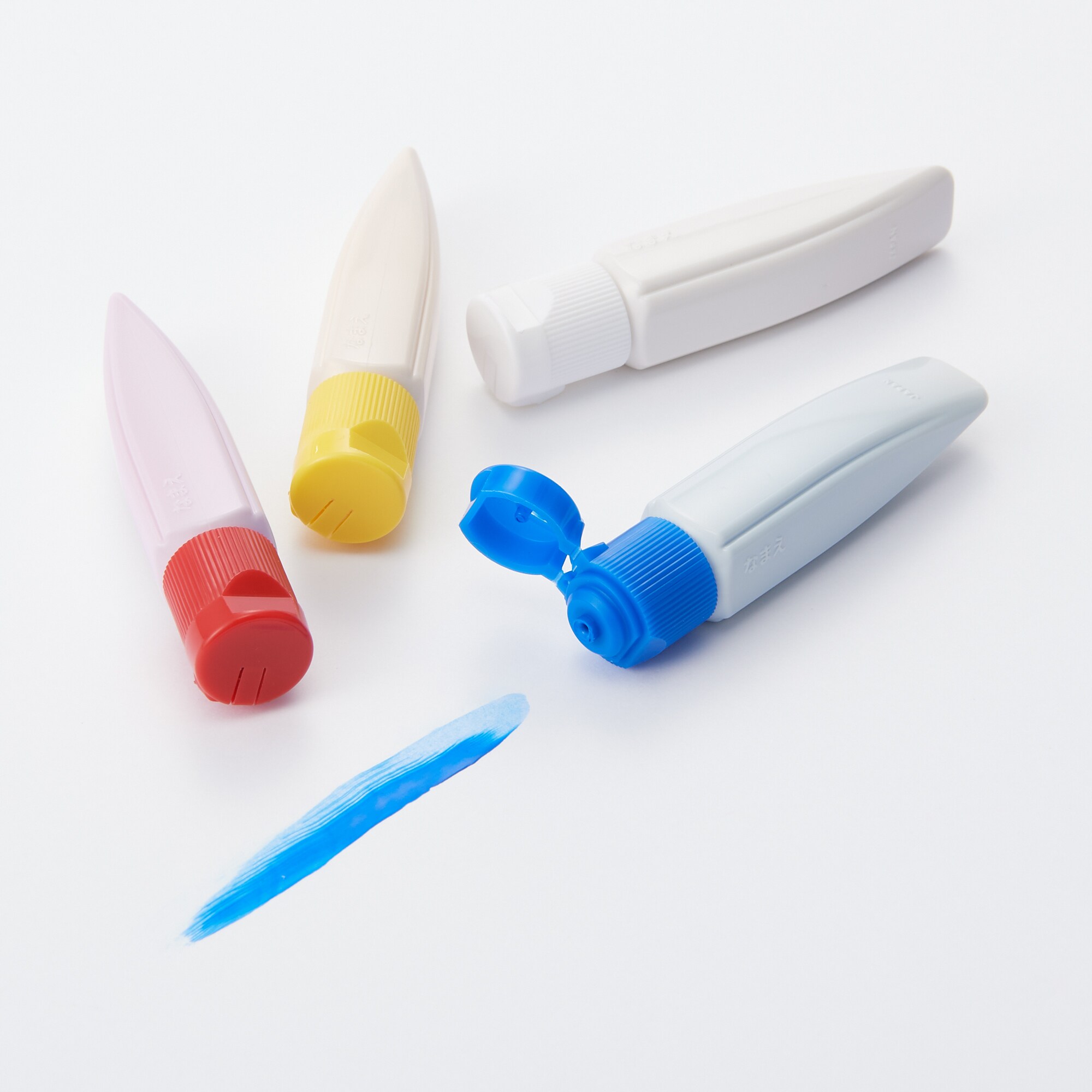 ゆびでもぬれる　えのぐ　赤　青　黄　白