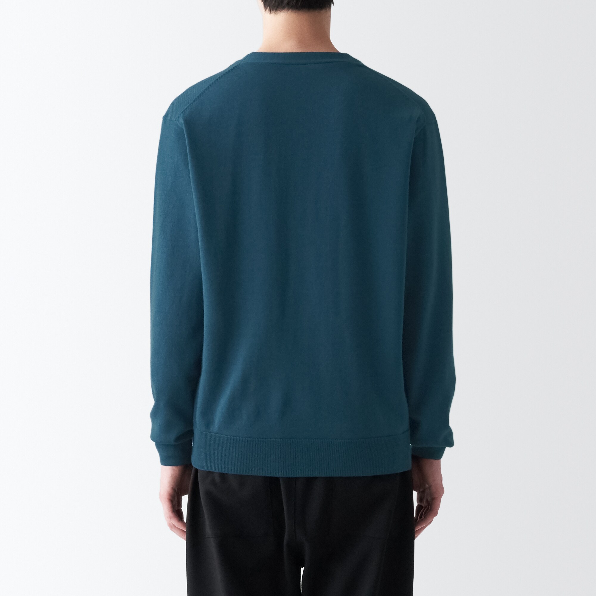 洗えるウールハイゲージＶネックカーディガン