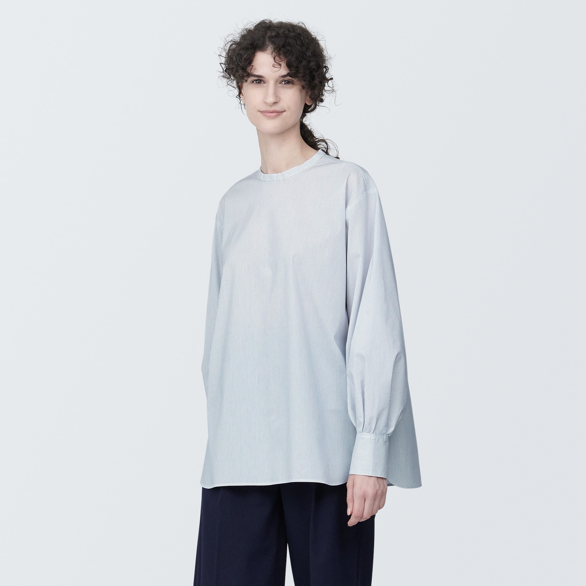 婦人　シワになりにくい　ブロードスタンドカラー長袖ブラウス