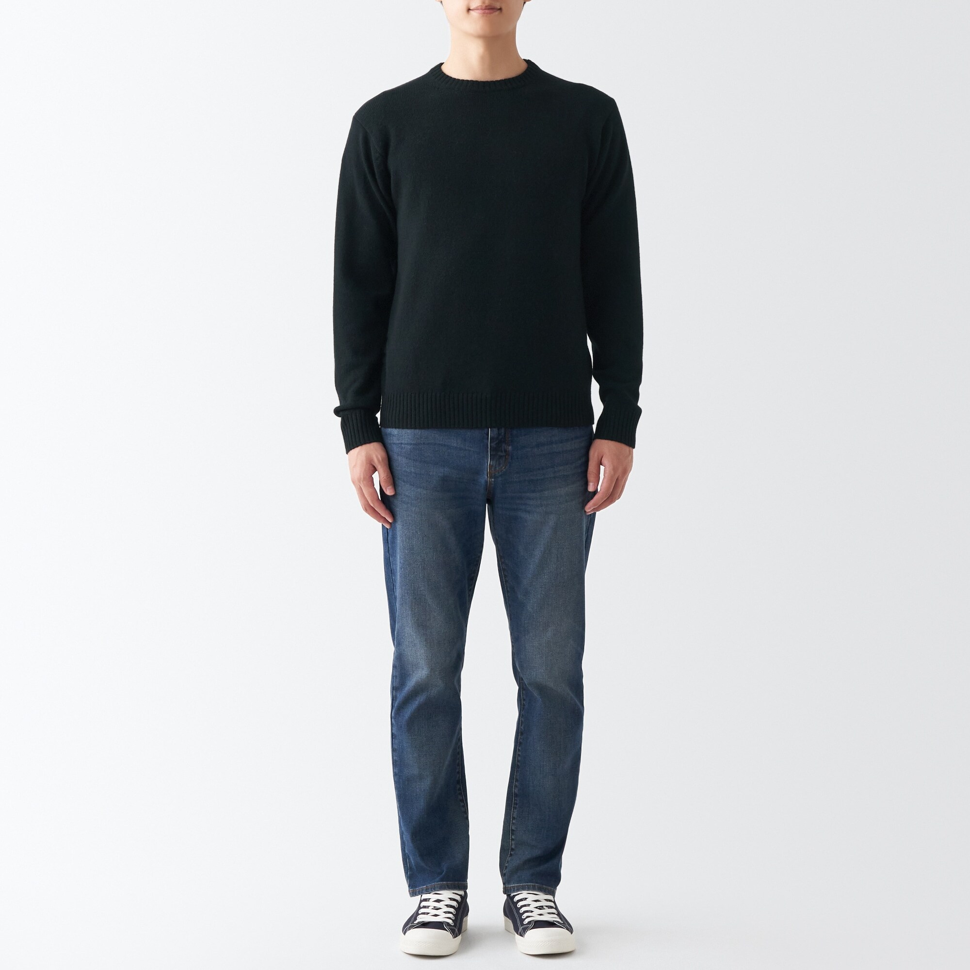 洗えるウールミドルゲージクルーネックセーター