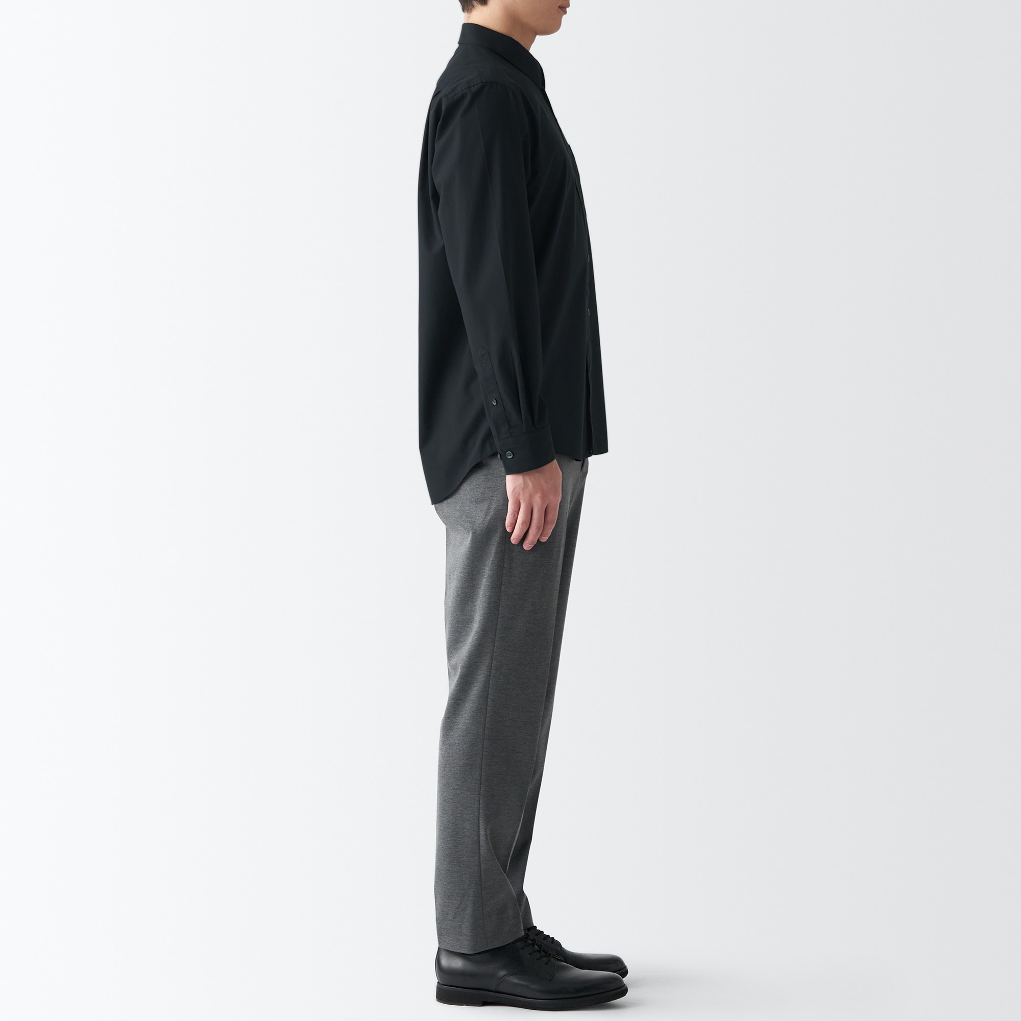 シワになりにくい長袖シャツ