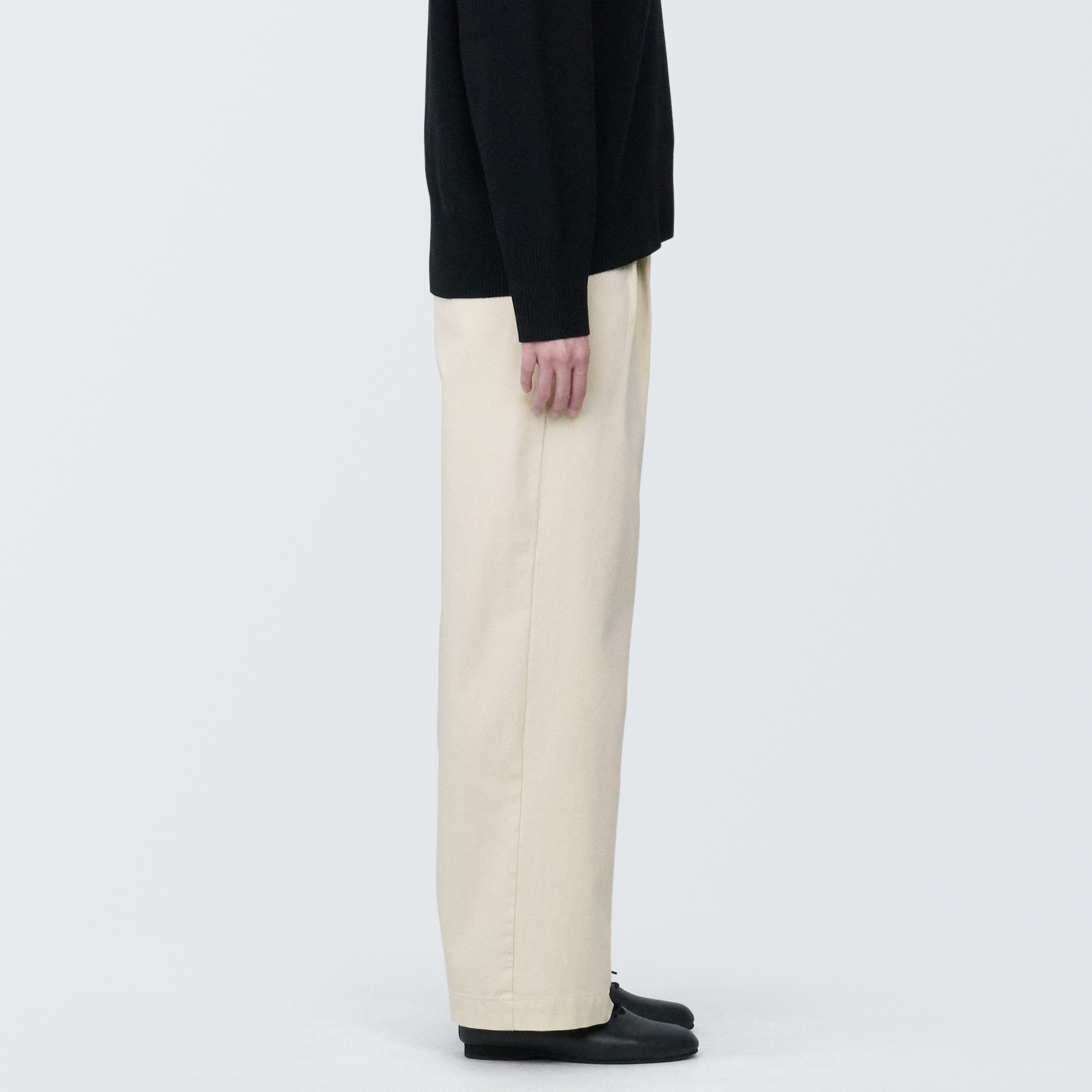 婦人　縦横ストレッチチノタックワイドパンツ　股下長め