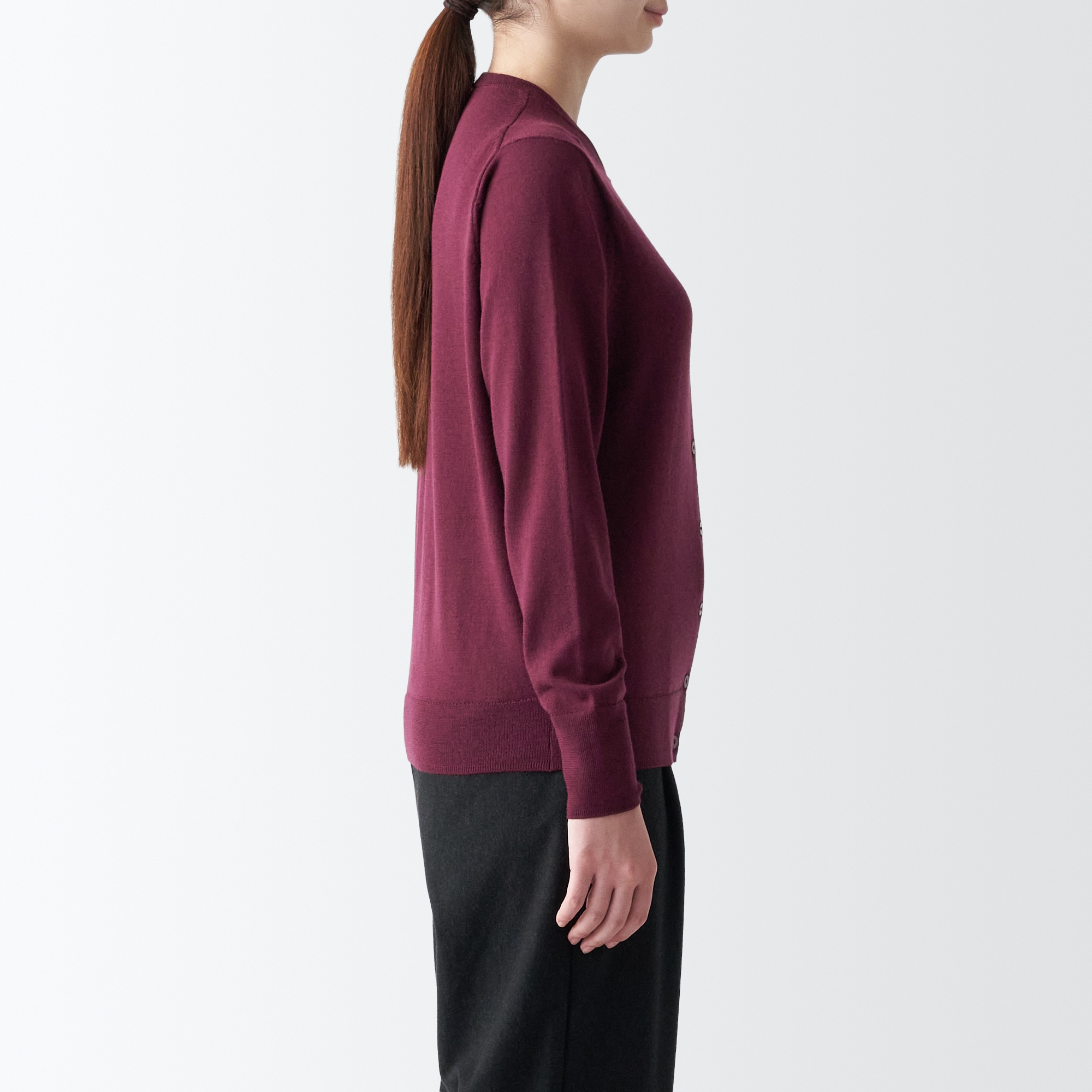 洗えるウールハイゲージクルーネックカーディガン