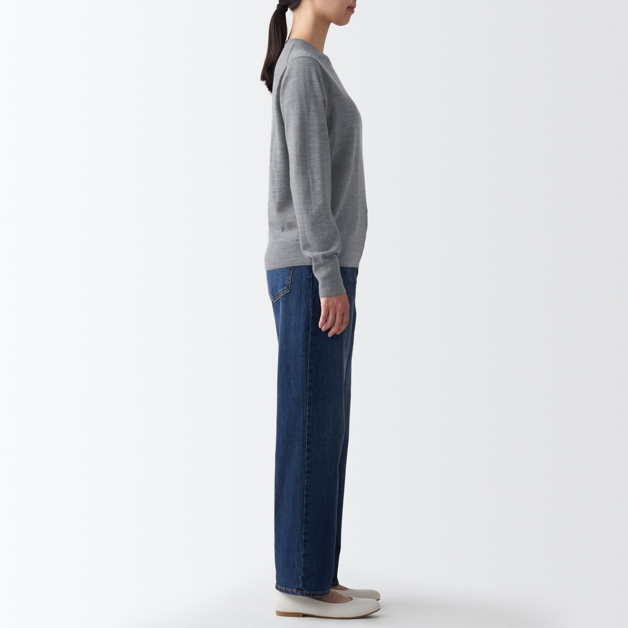 洗えるウールハイゲージクルーネックセーター